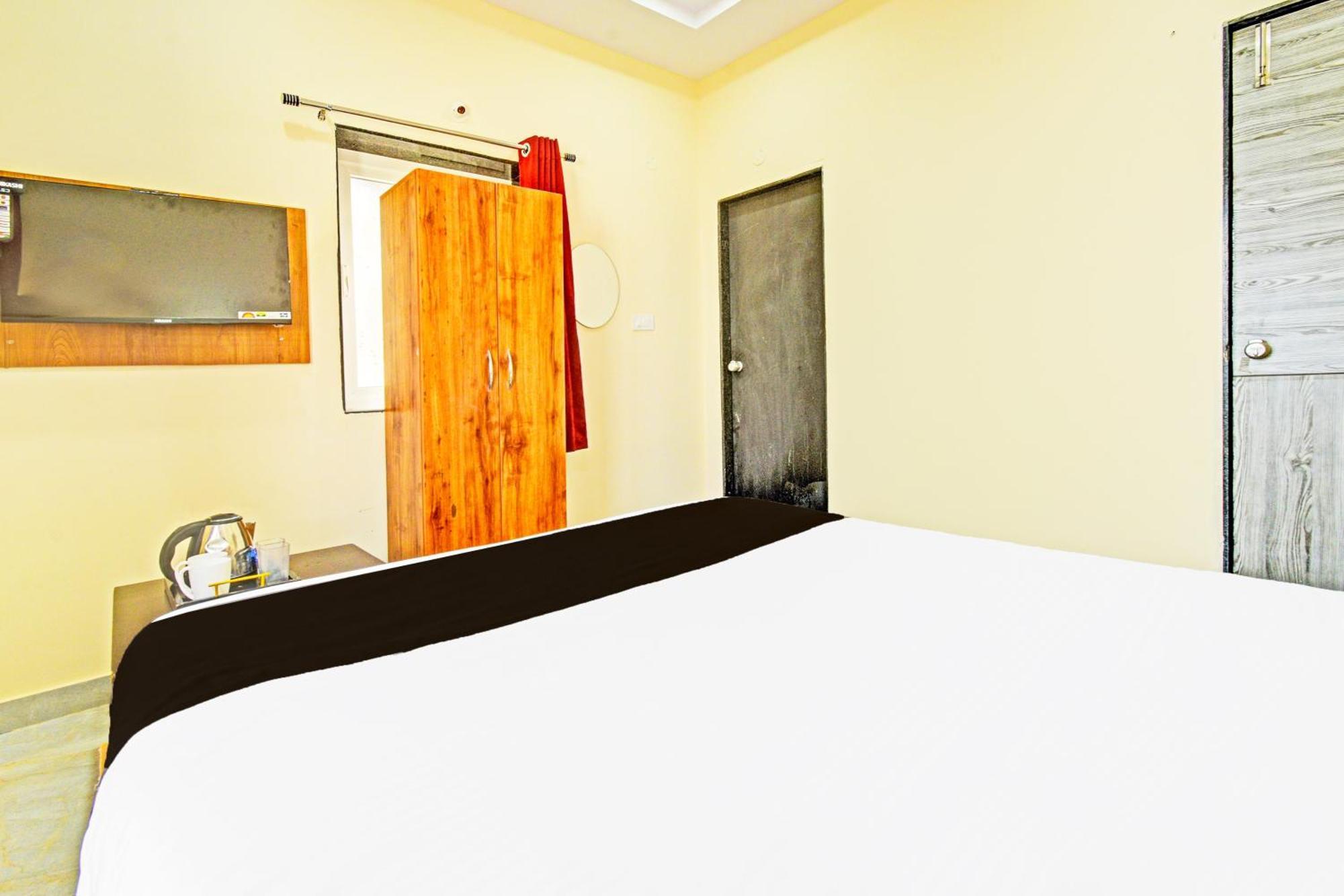 O Vaishnavi Grand 3*