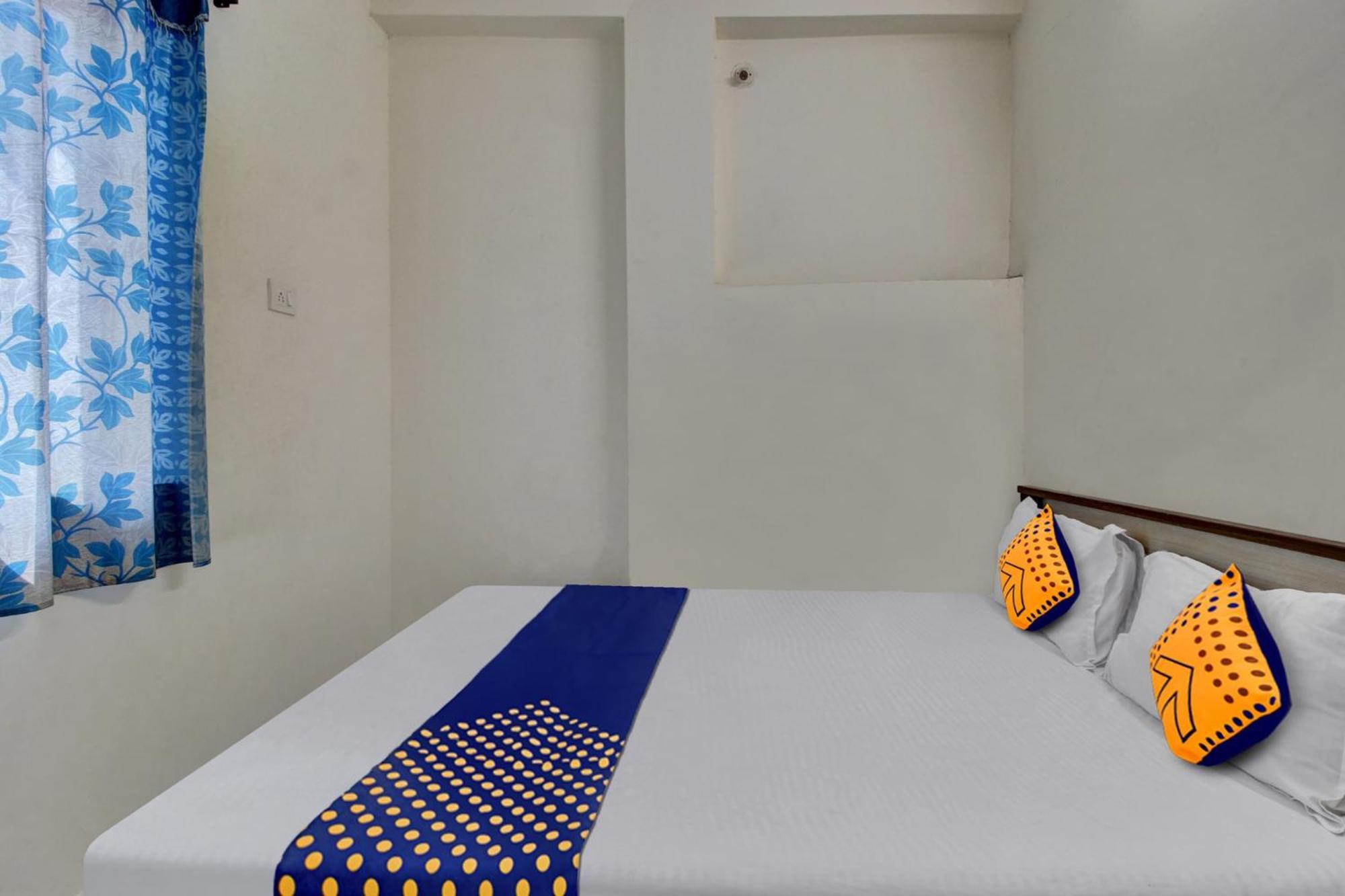 O Vijaya Laxmi Residency Hotel