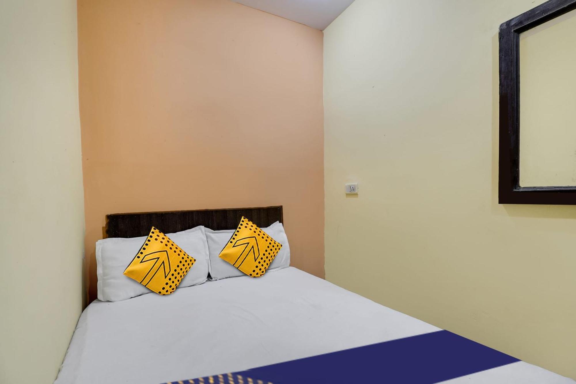 Spot On Sai Ashirwad Residency 3*