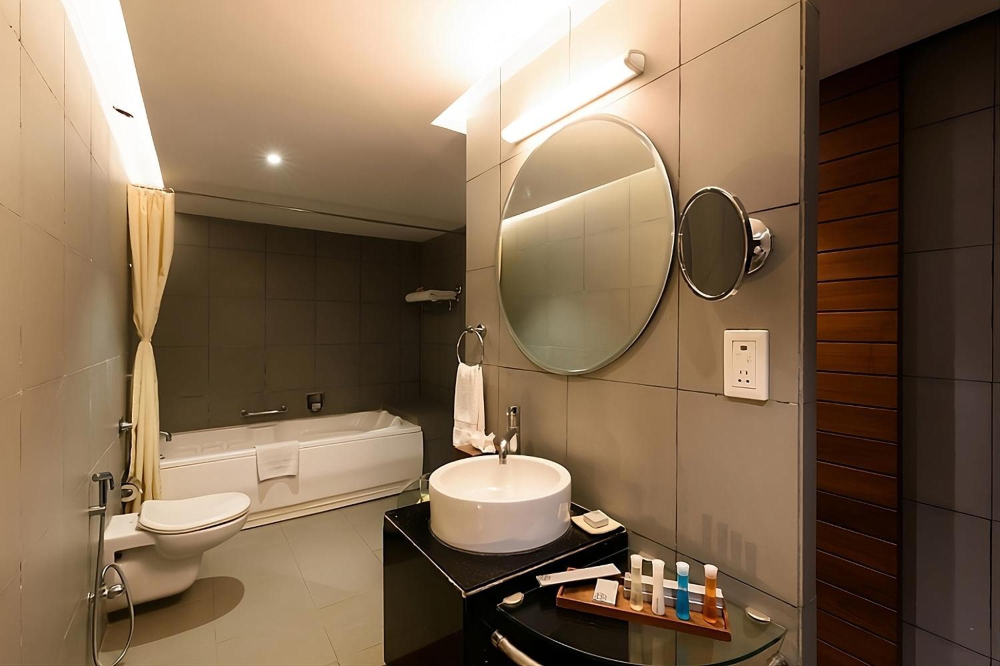Resort The Golkonda And Hyderabad