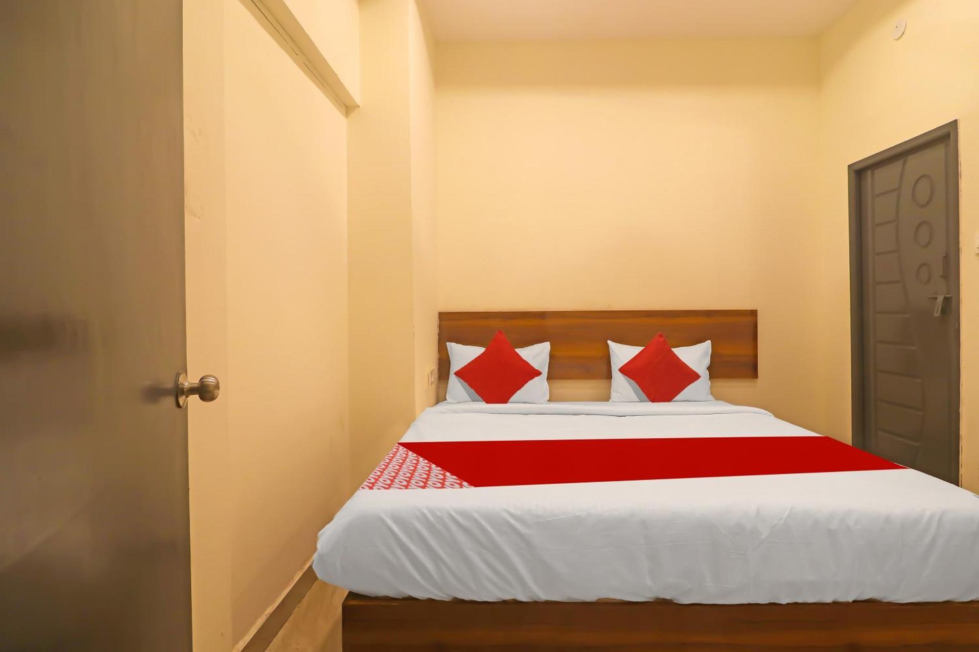 O Ragas Hotel 3*