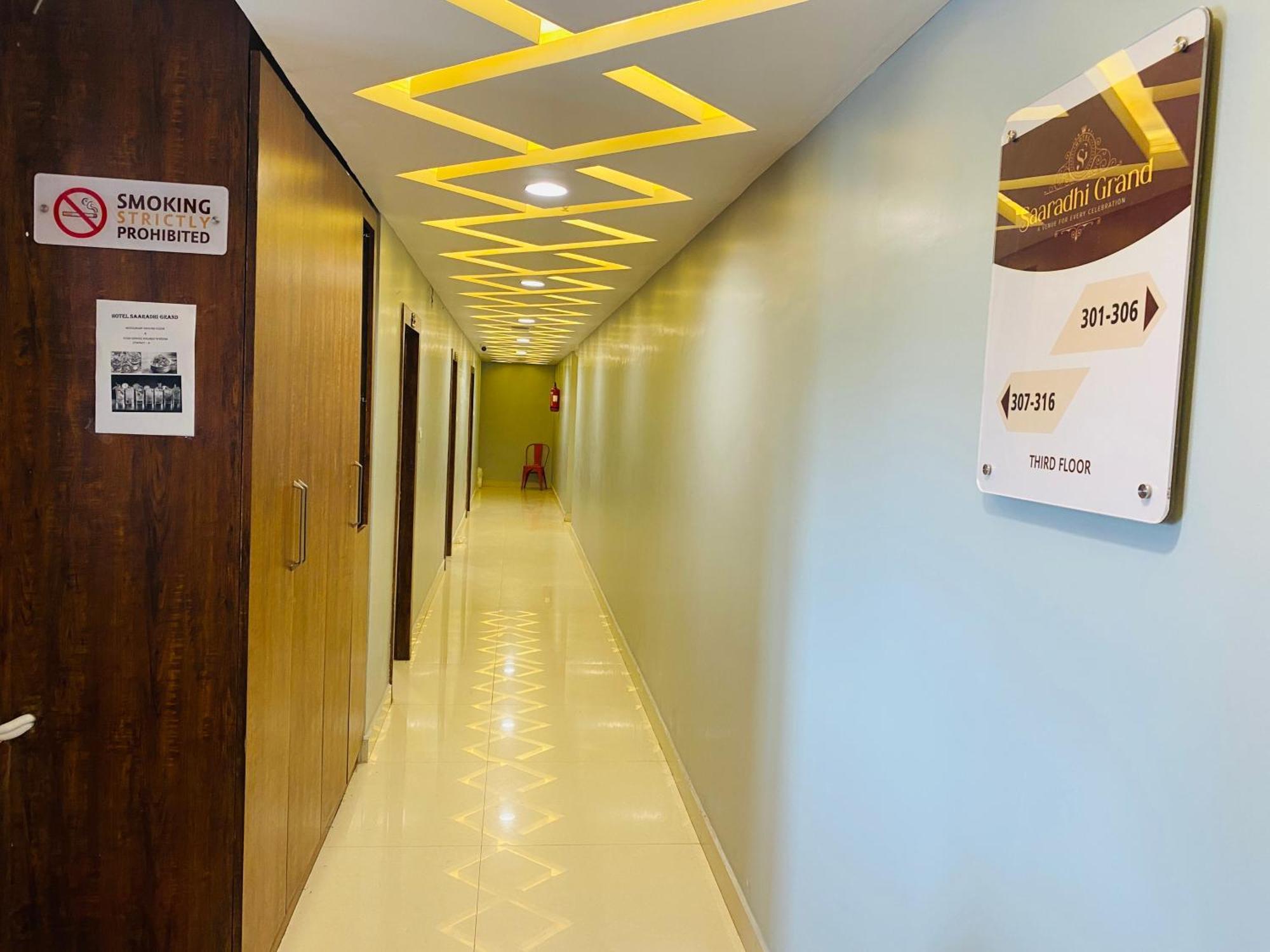 Saaradhi Grand Hotel