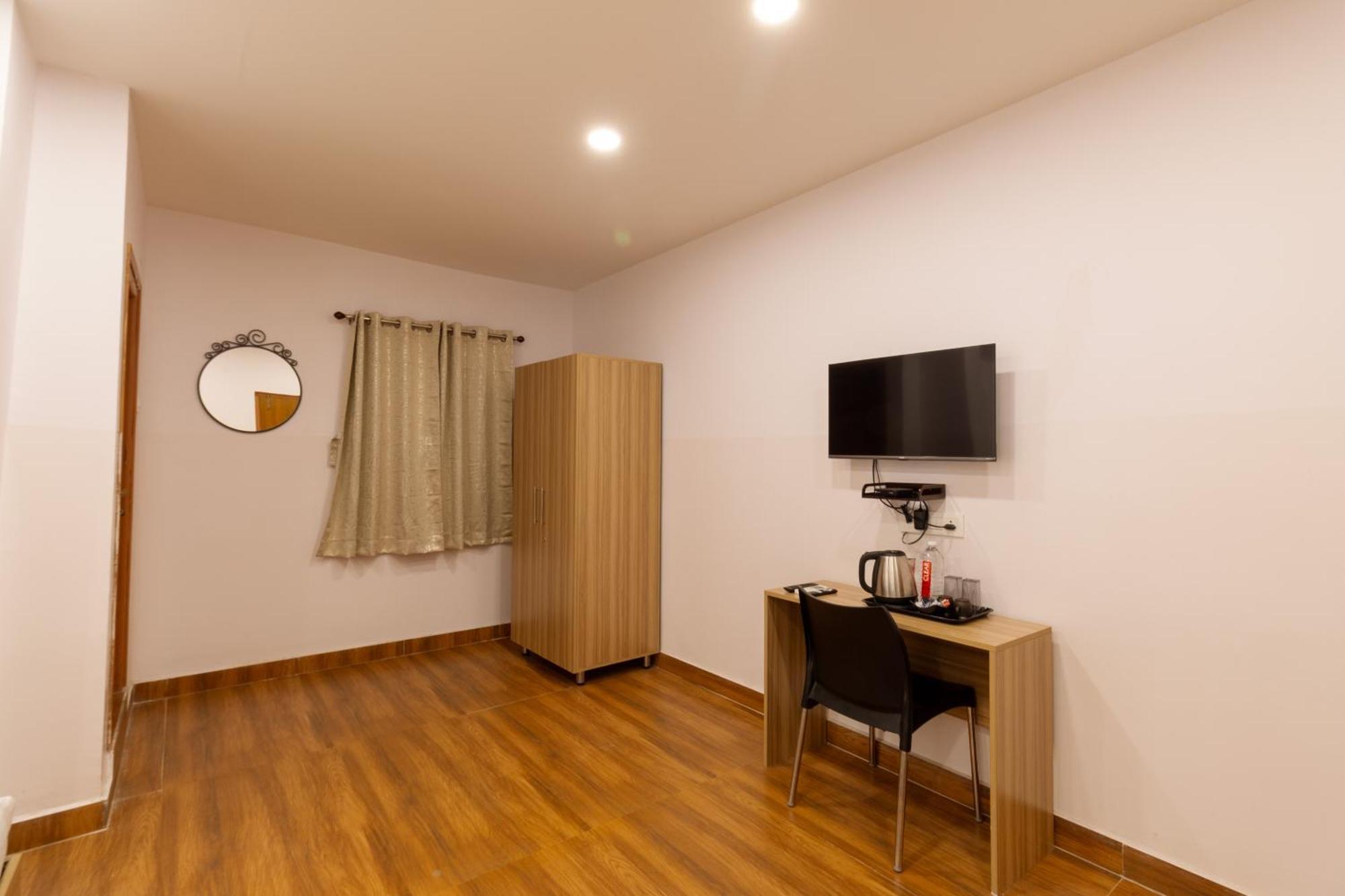 Treebo Seventh Heaven Kukatpally Hotel