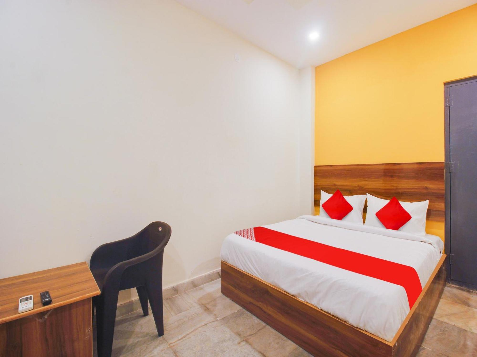 O Happy Homes @ Tarnaka Hotel
