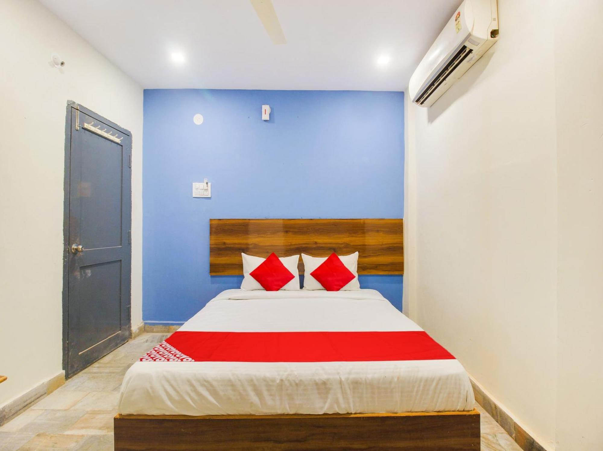 O Happy Homes @ Tarnaka Hotel 4*