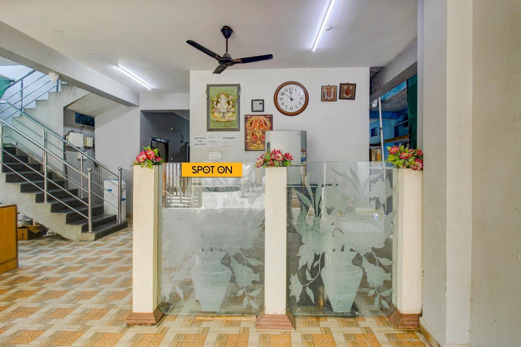 Spot On Sankalp Residency Hotel 3*