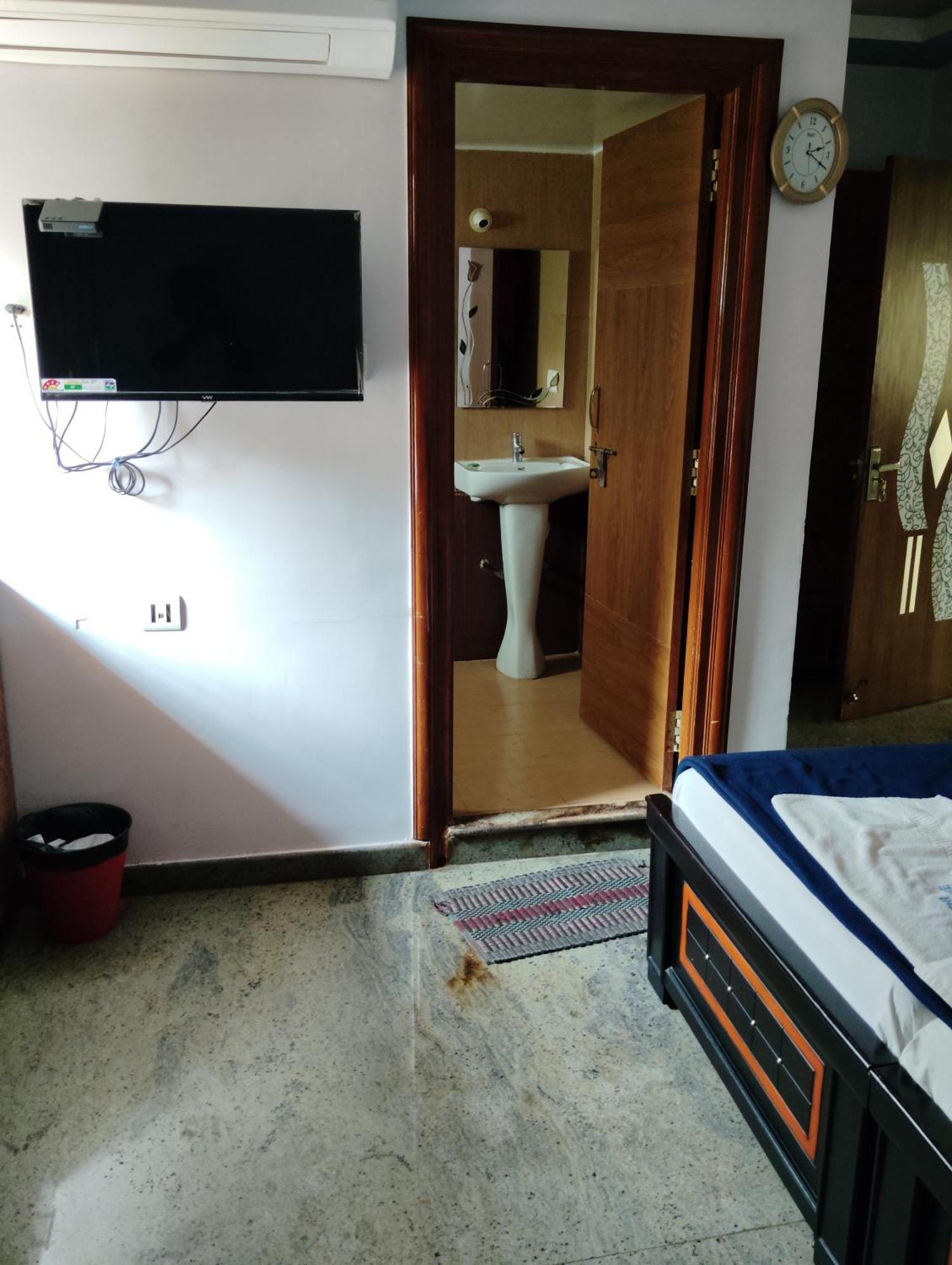 Kyathi Guest house
