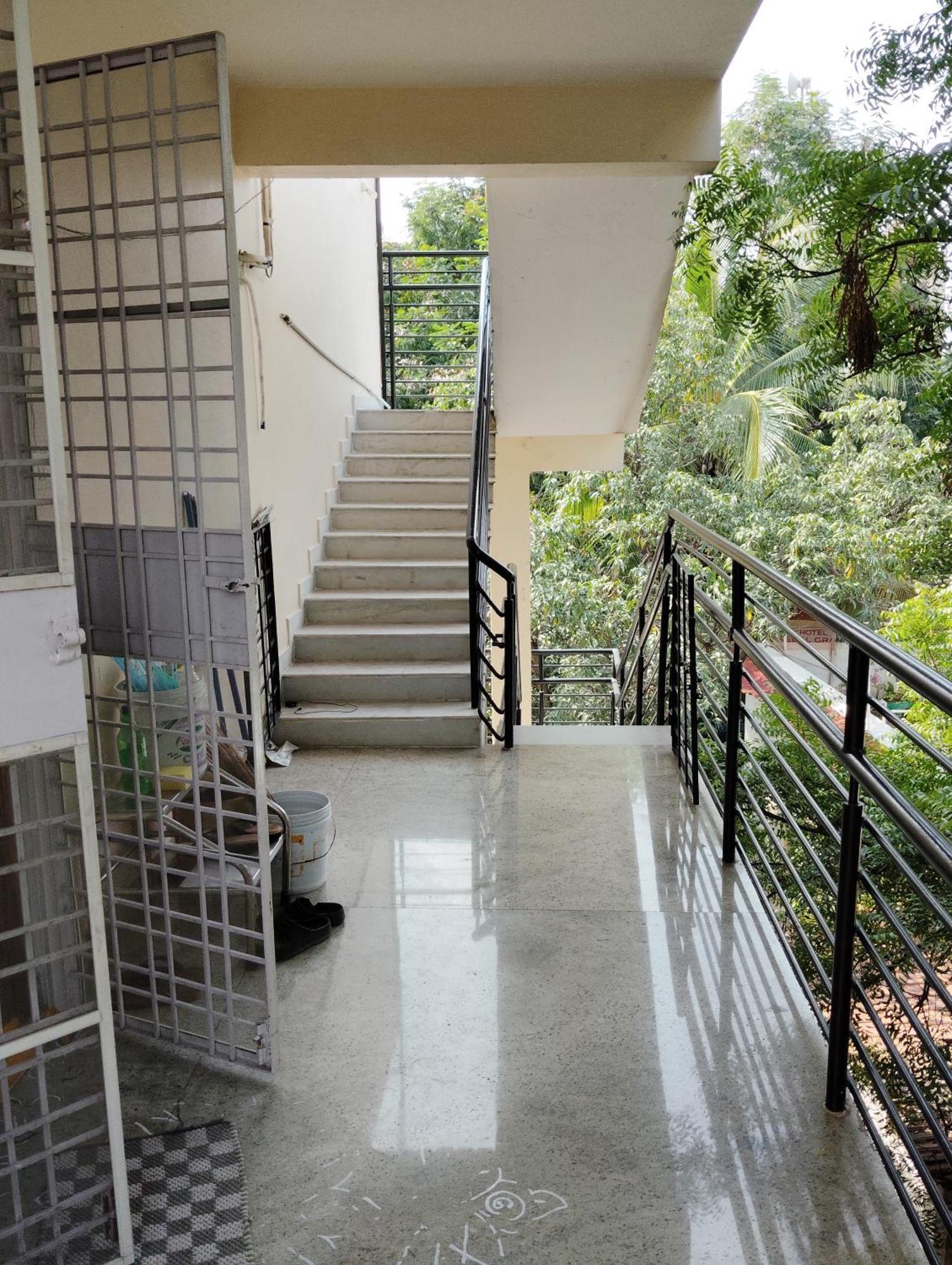 Kyathi Guest house