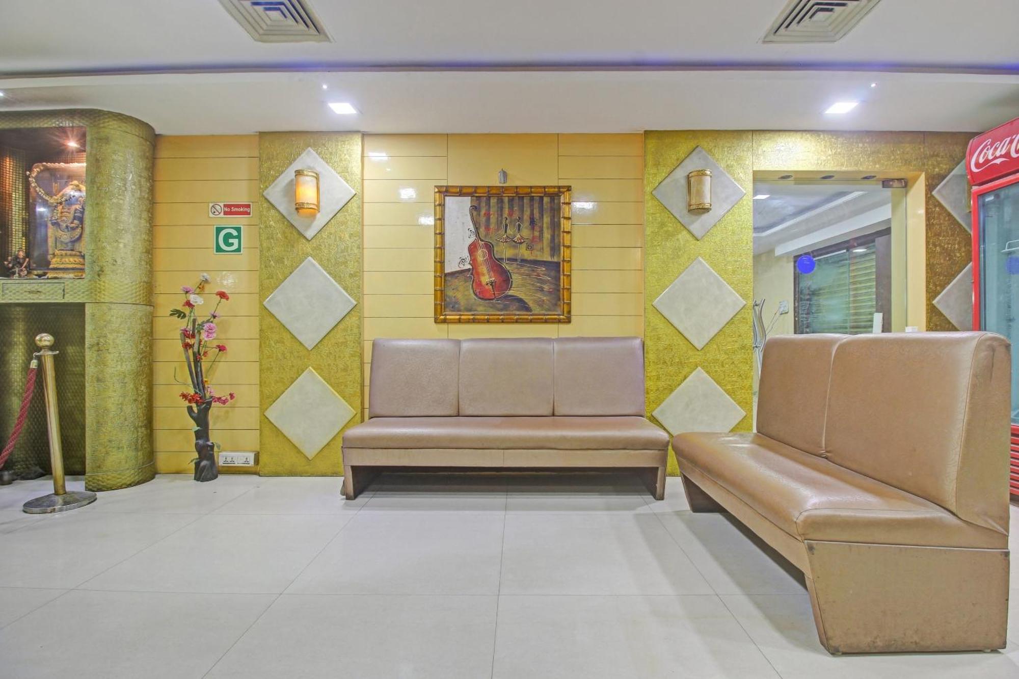 Collection O Regal Near Iskon Temple , Abids 4*