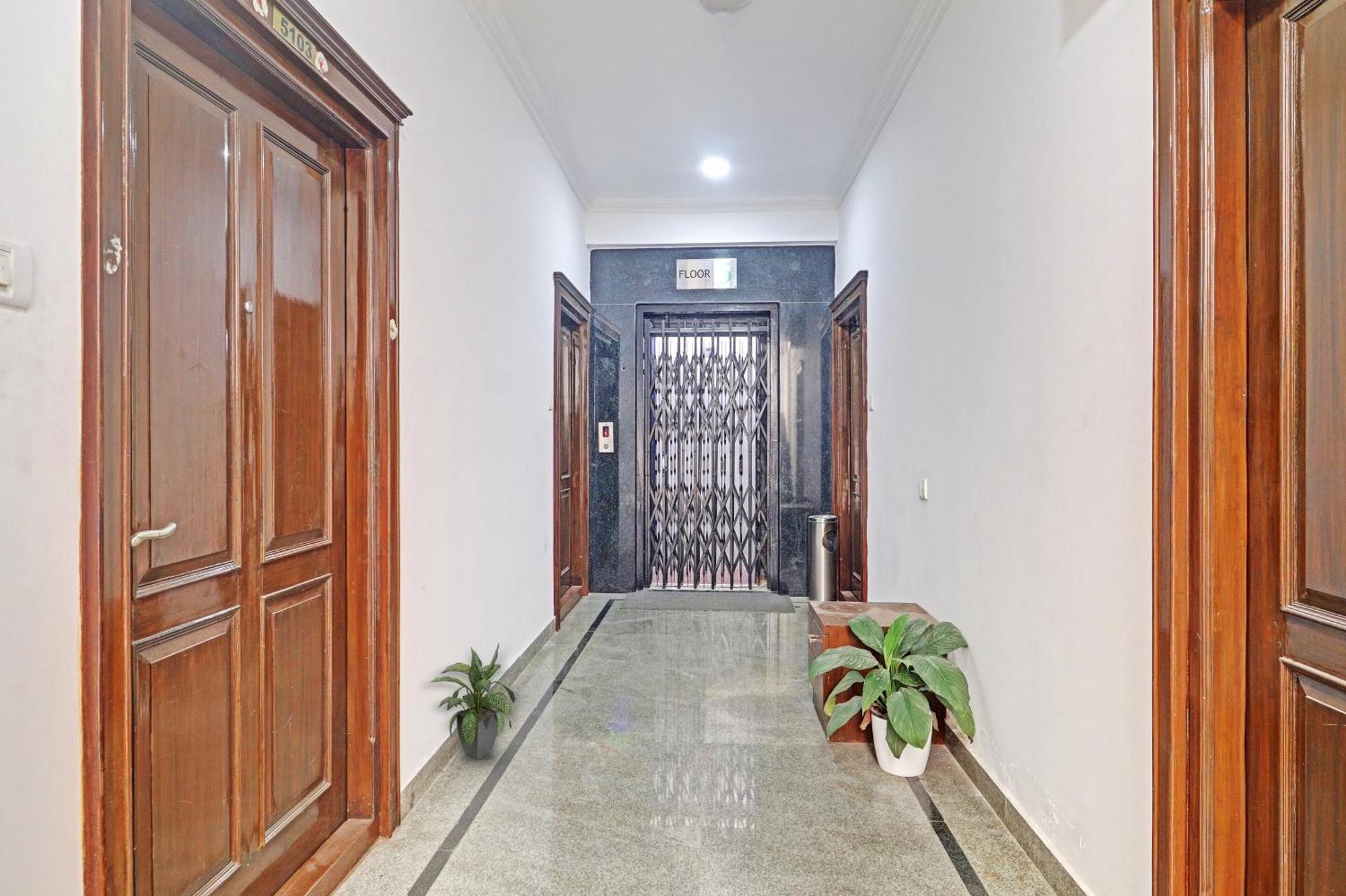 Capital O Halcyon Inr Madhapur Hyderabad
