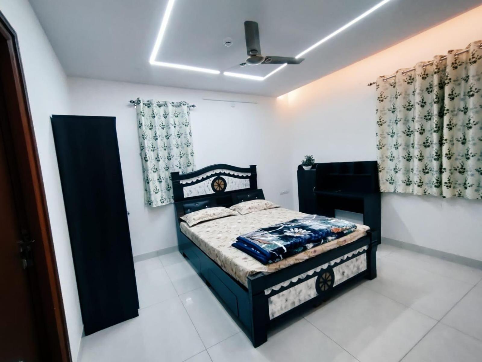 Zenith Paradise-luxurious 3br * Hyderabad