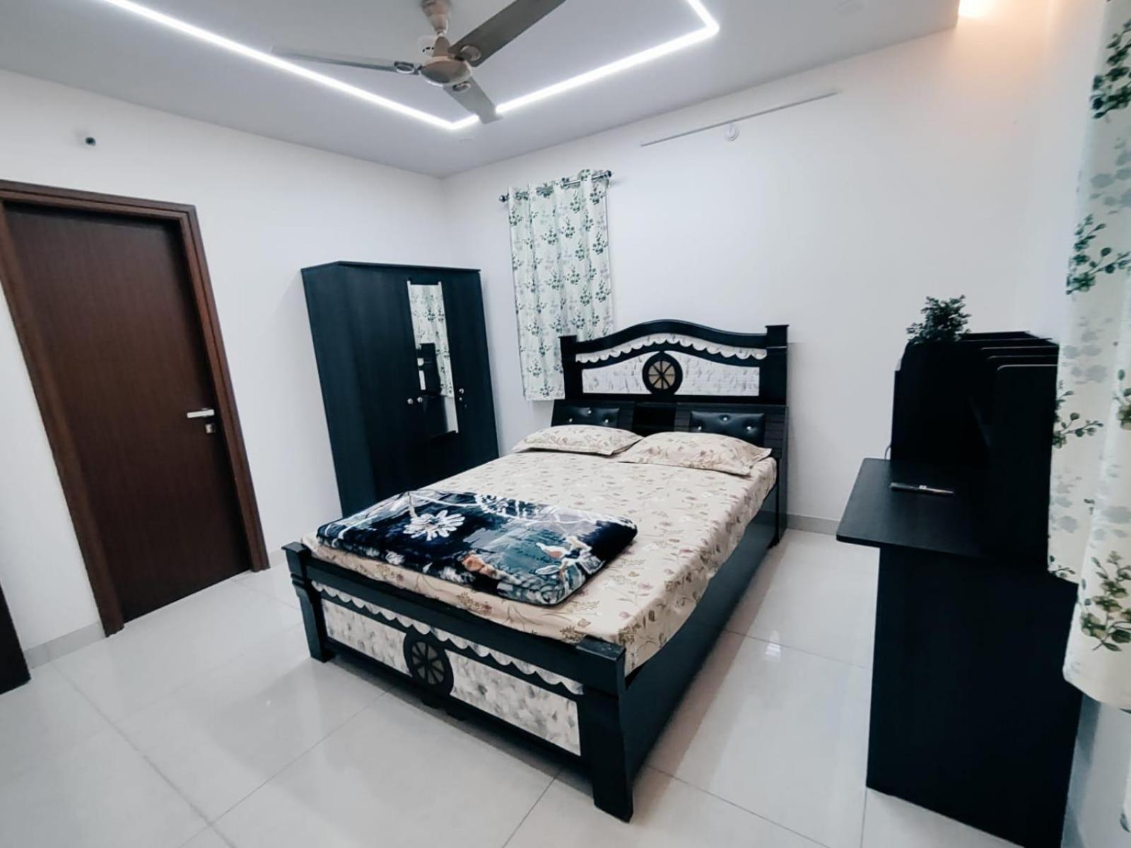 Apartment Zenith Paradise-luxurious 3br Hyderabad