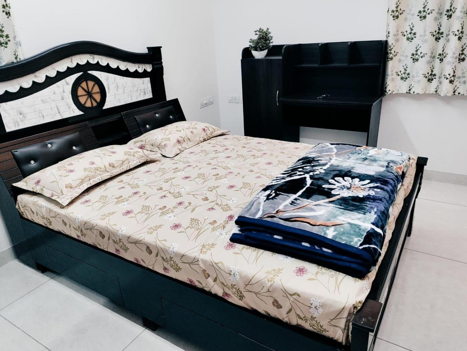 Apartment Zenith Paradise-luxurious 3br Hyderabad