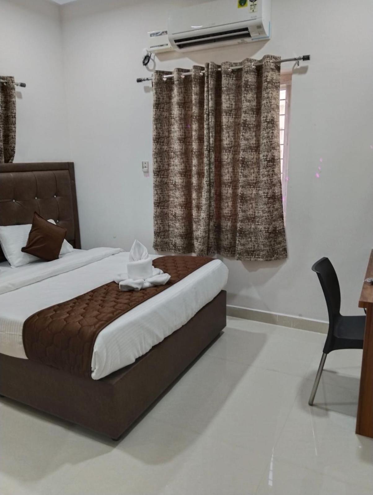 Mythri Retreat Service Hyderabad