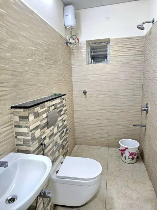 4bhk Luxury At Lotus Pond With Foosball Fun! Apartment *
