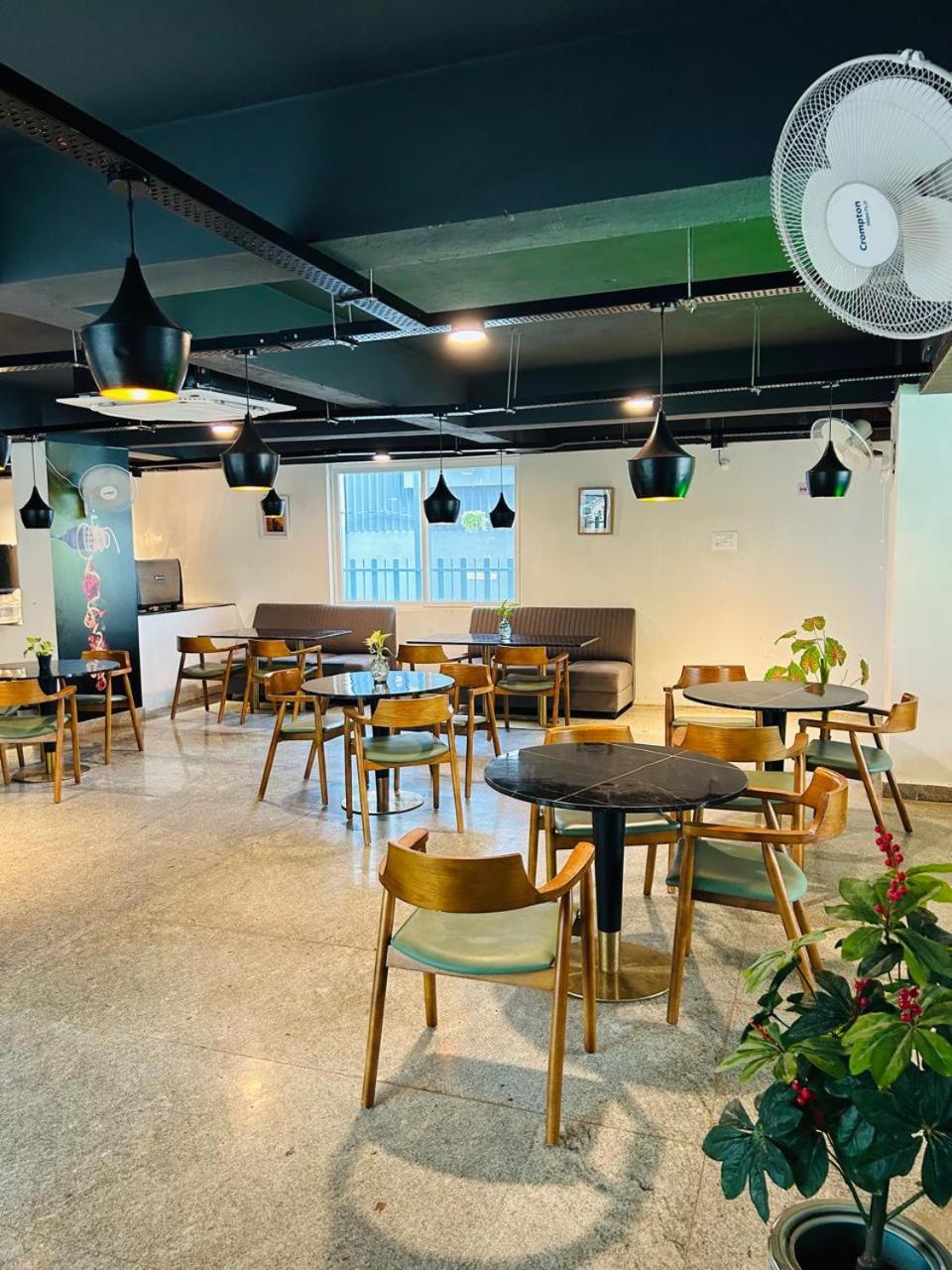 Wild Wings Premium 3* Hyderabad