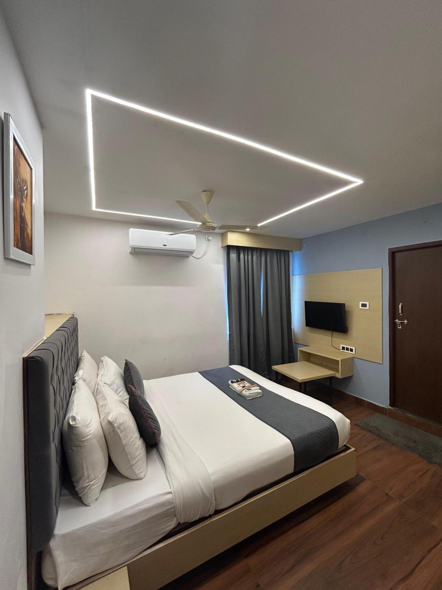 Hotel Wild Wings Premium