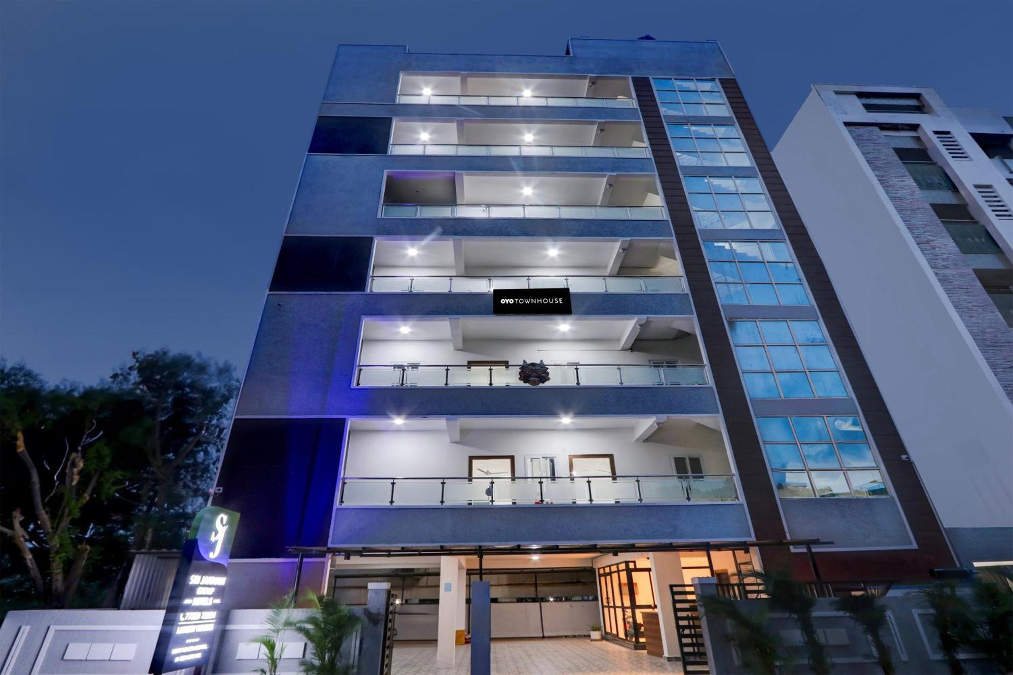 Hotel Collection O Sri Jahnavi Group Besides Yashoda Hospital Hitec City