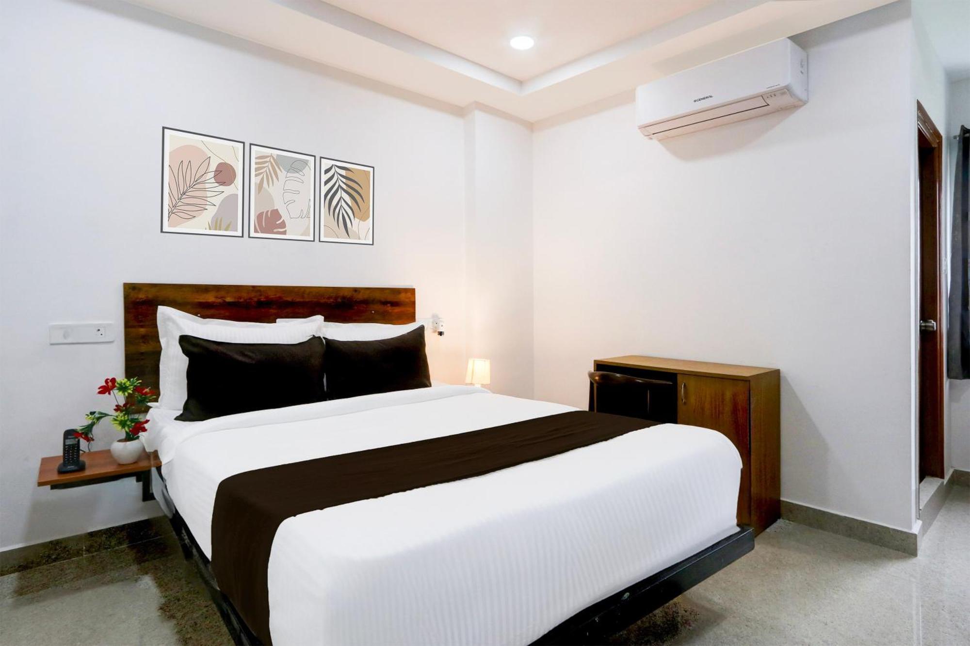 Hotel Collection O Sri Jahnavi Group Besides Yashoda Hospital Hitec City