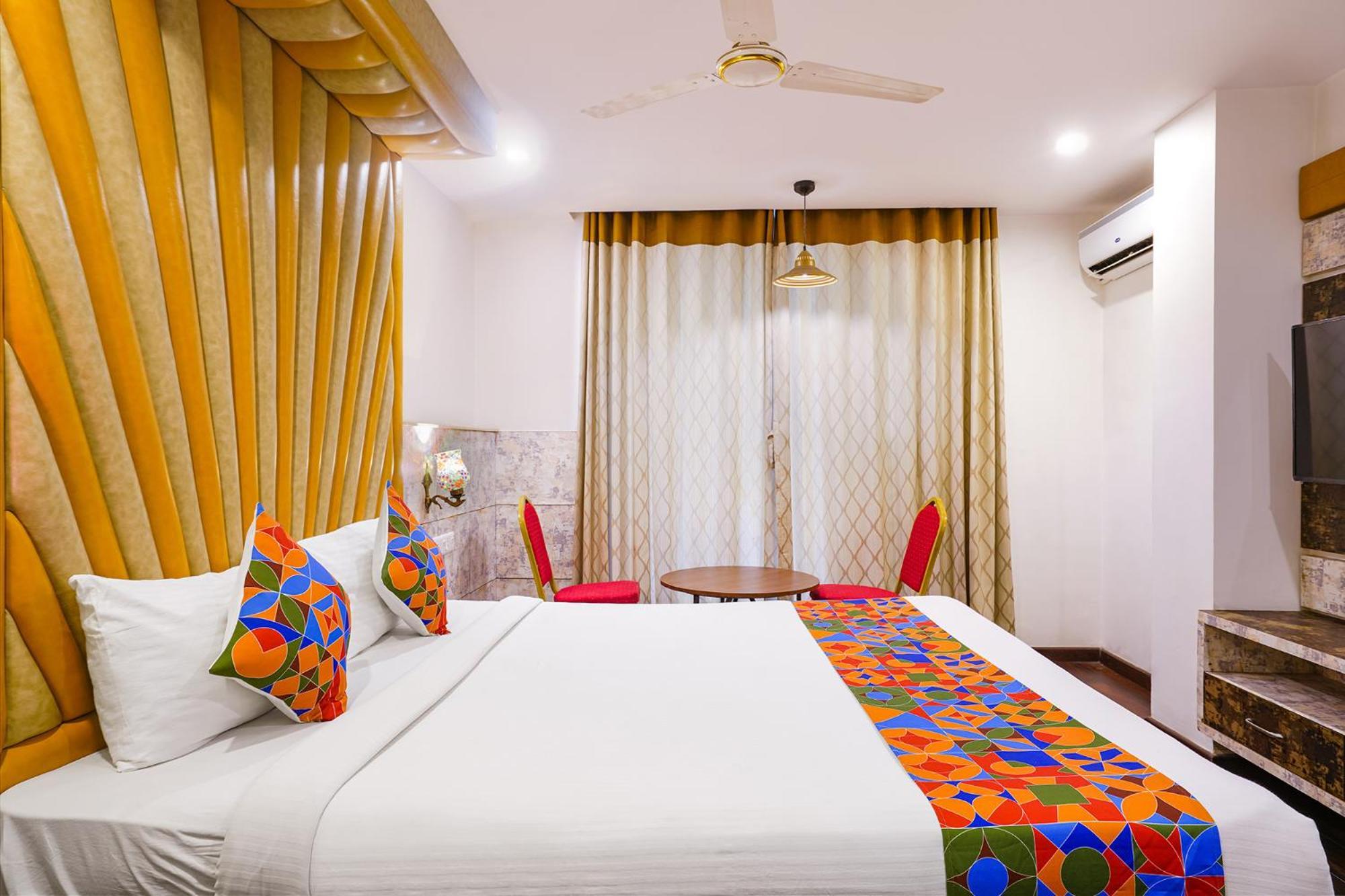 Fabhotel Wr Grand - Nr Renova Hospital, Banjara Hills 3*