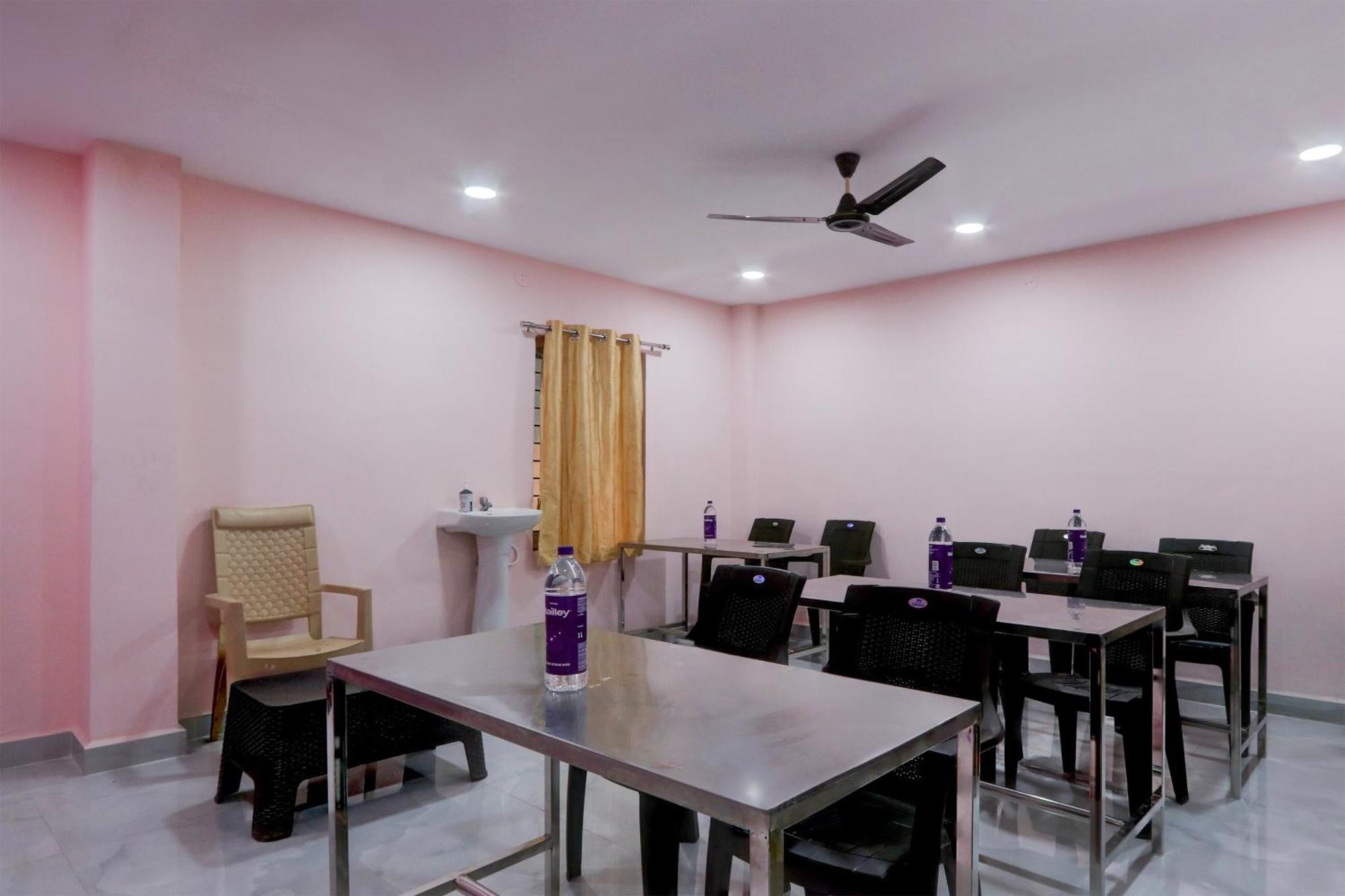 O Ss Ome Ultra Luxury Hotel Hyderabad