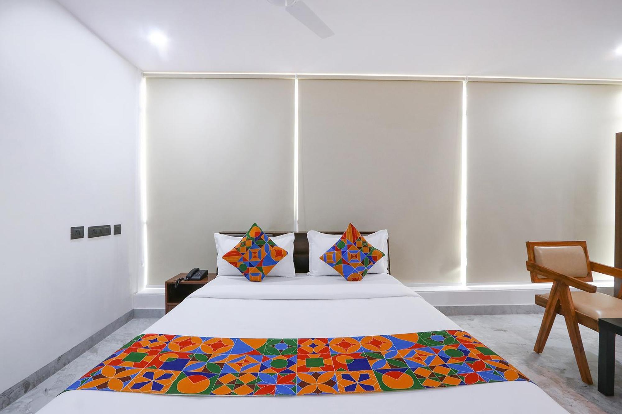 Fabhotel Relax Hotel 3*