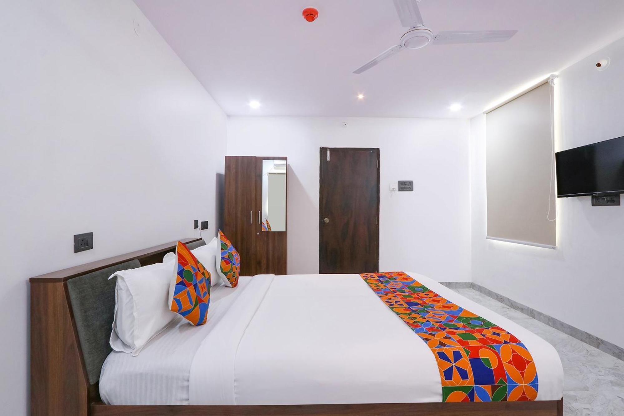 Fabhotel Relax 3*