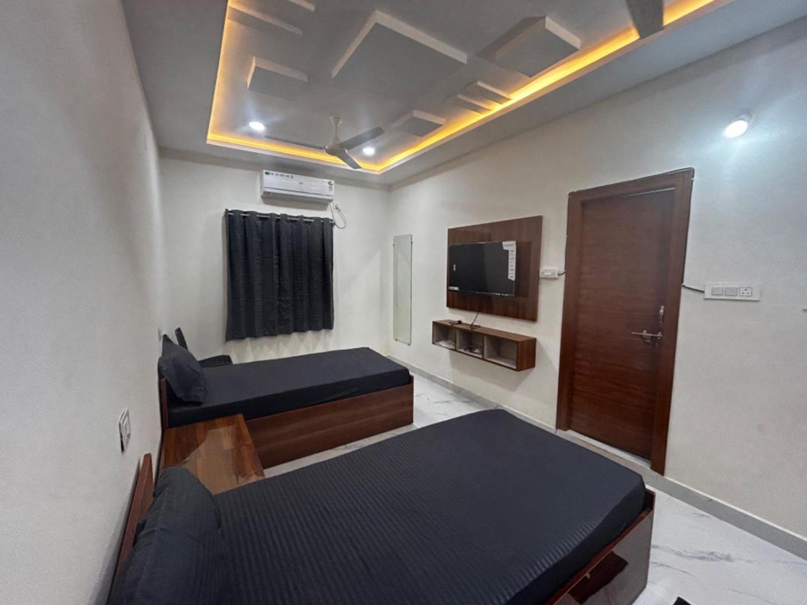 Hostel Alcove Coliving Premium For Men And Women