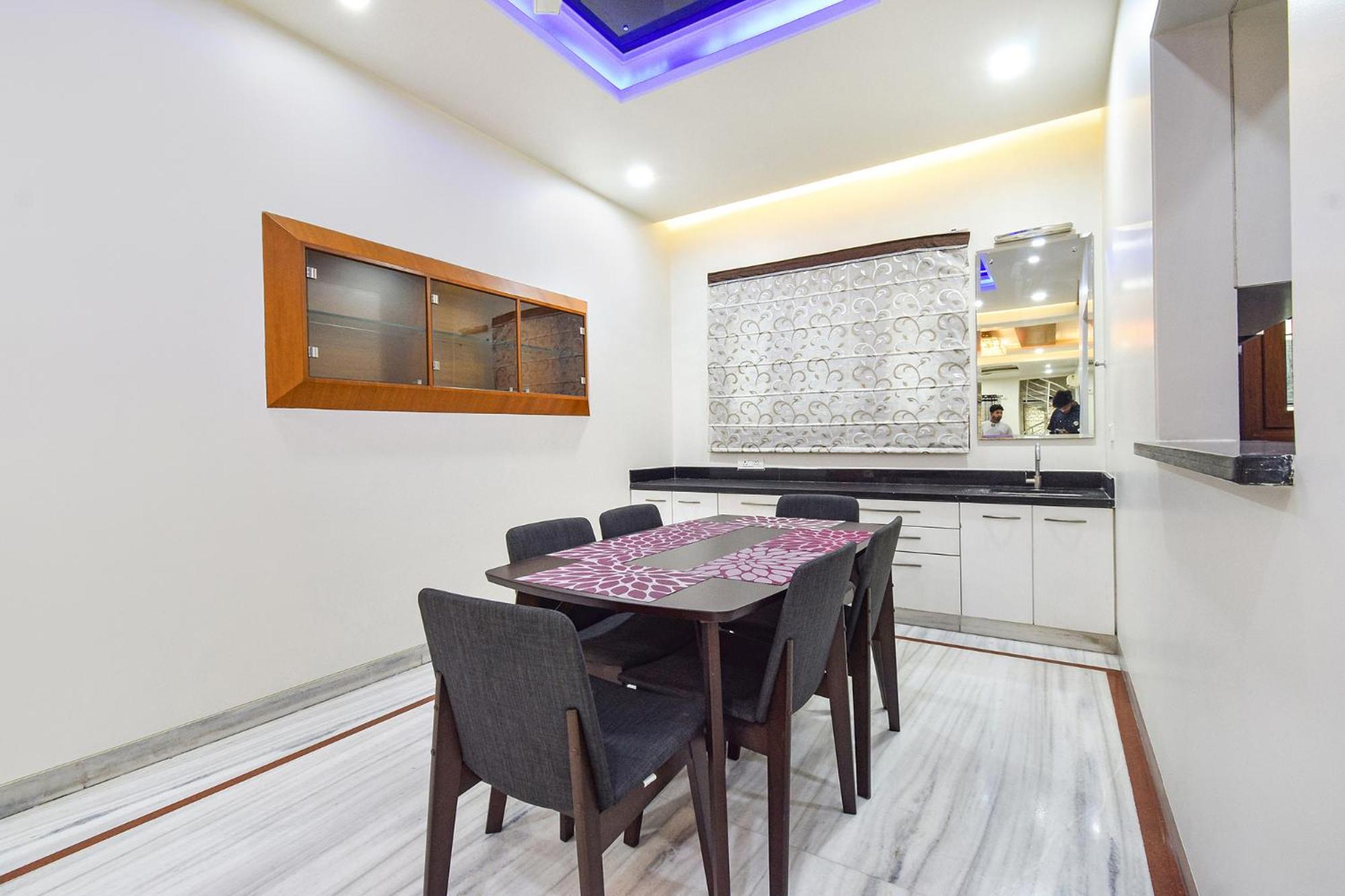 Fabhotel De Alphabet Ii - Nr Ameerpet Metro Station *
