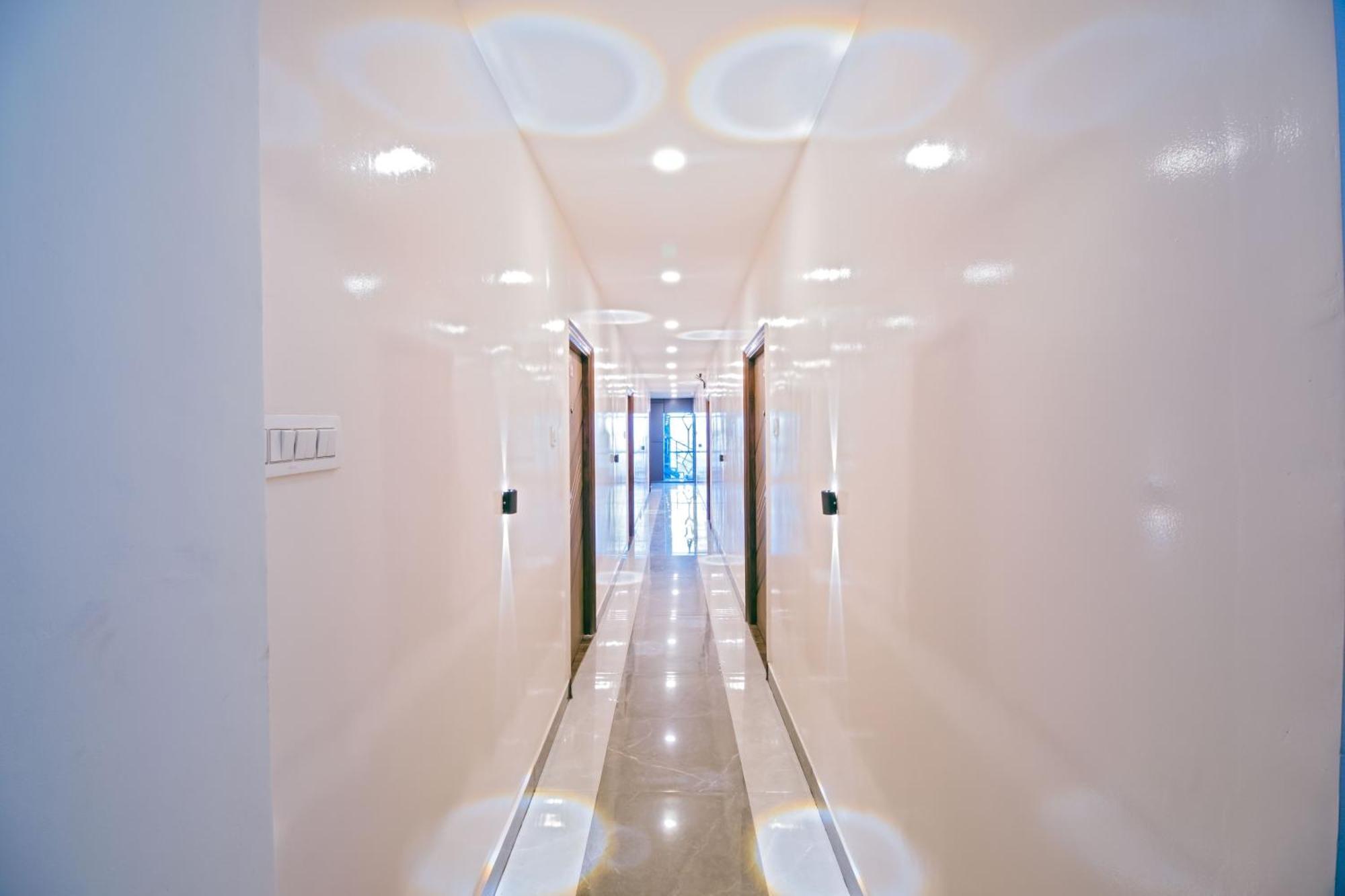 Hotel Treebo The Address Mehdipatnam 3*