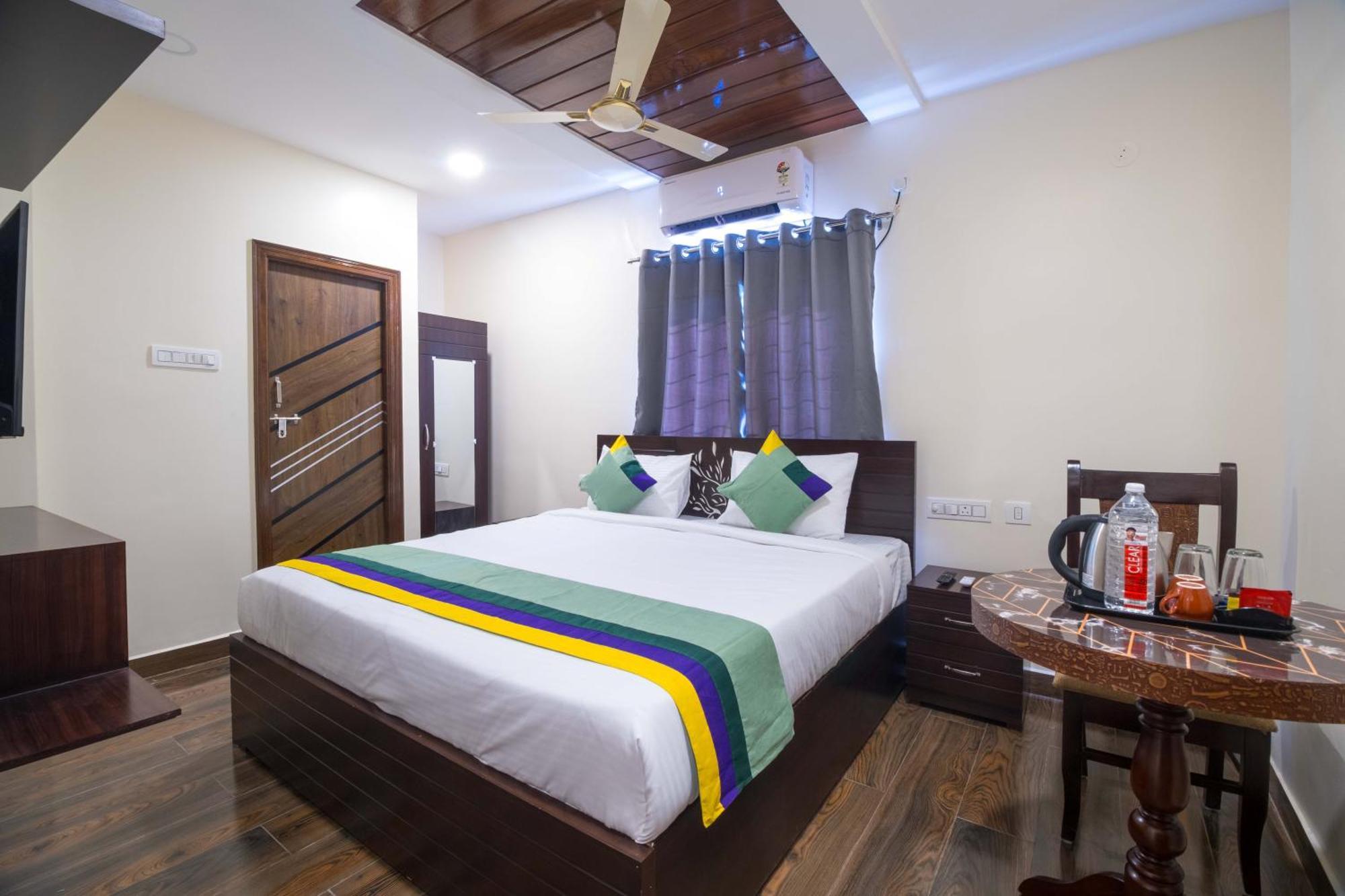 Treebo The Address Mehdipatnam Hotel 3*