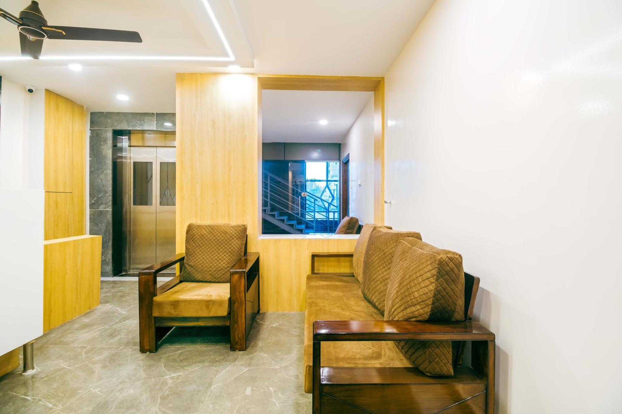 Hotel Treebo The Address Mehdipatnam