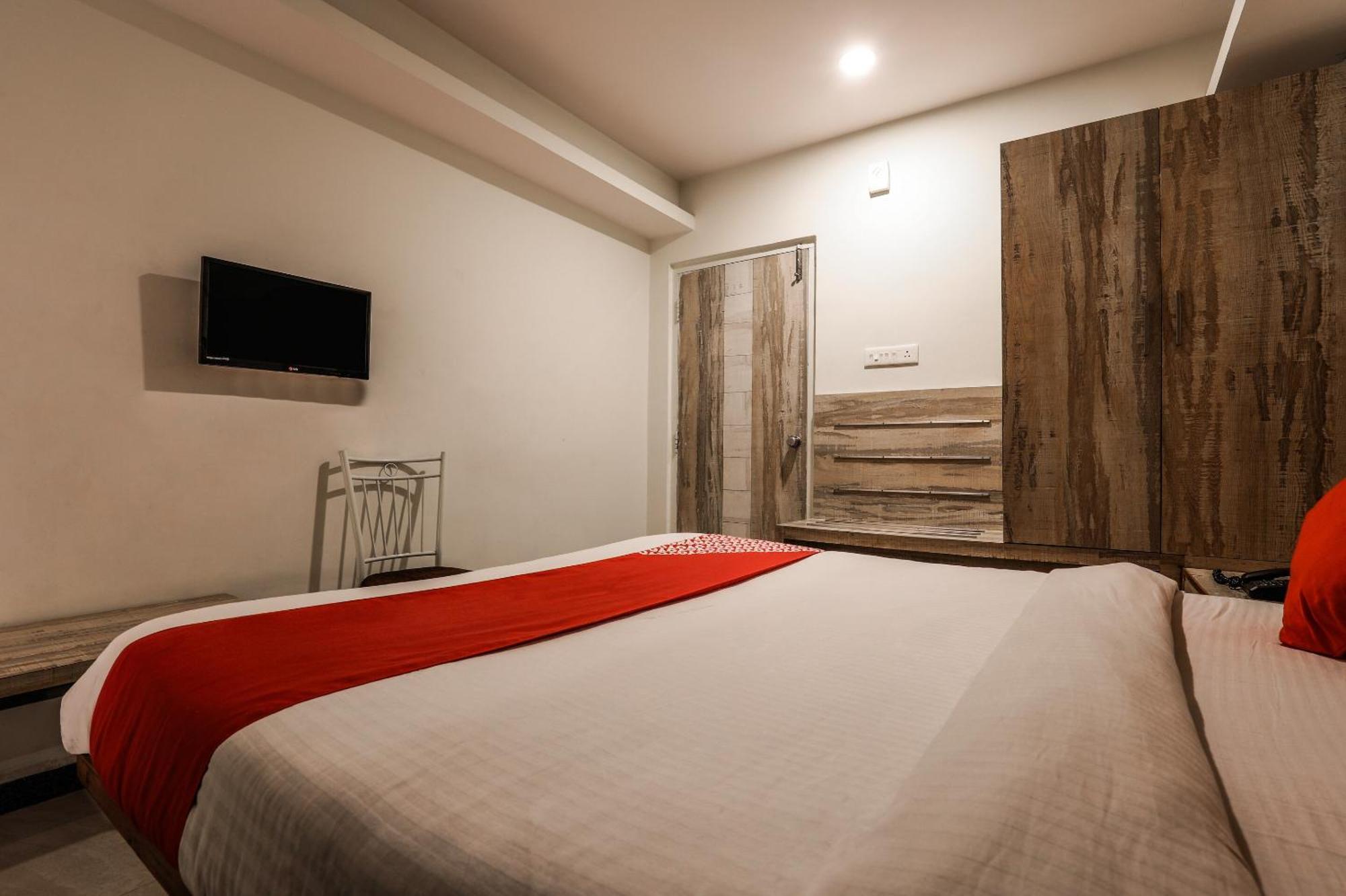 Hotel O Sree Ayaansh Residency Near Nexus 3*