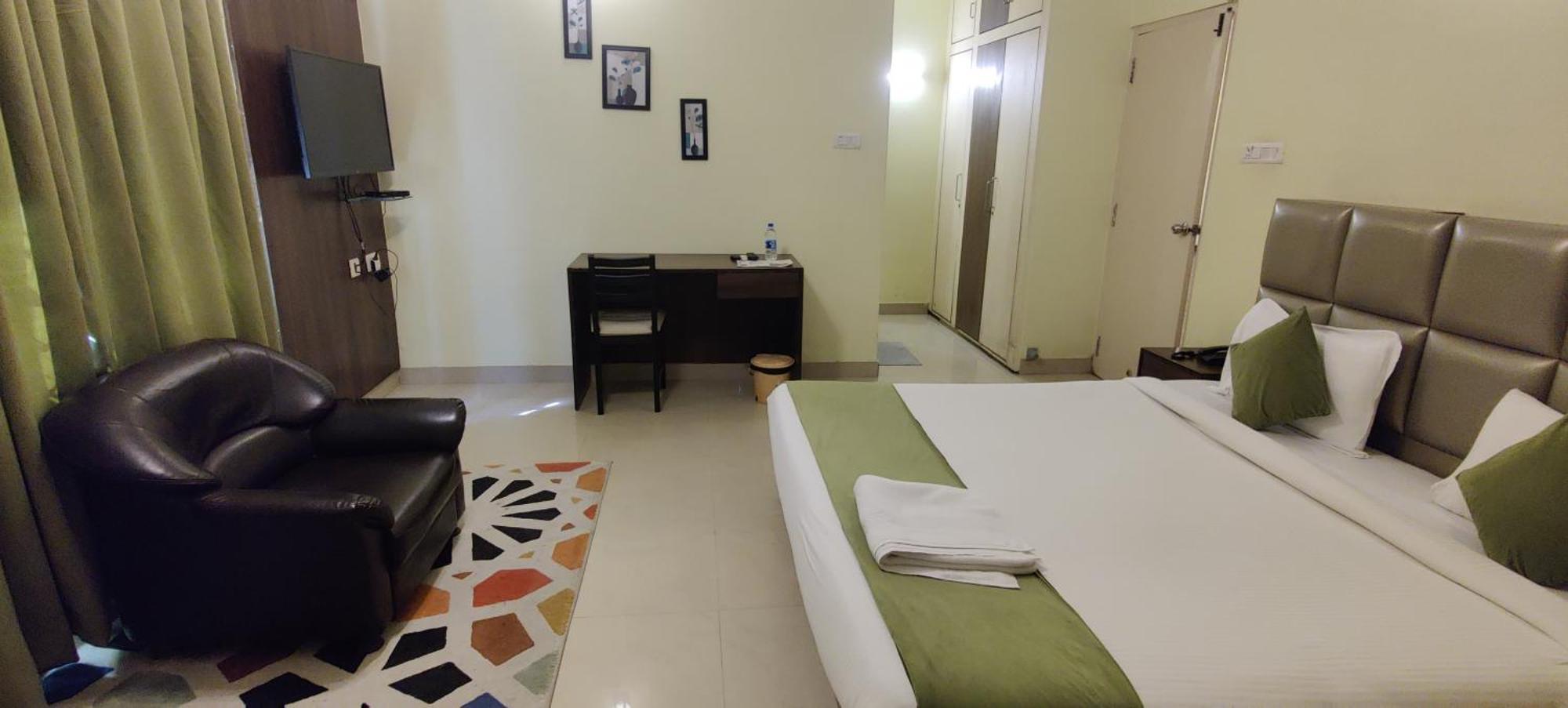 The Stem Hotel 4*