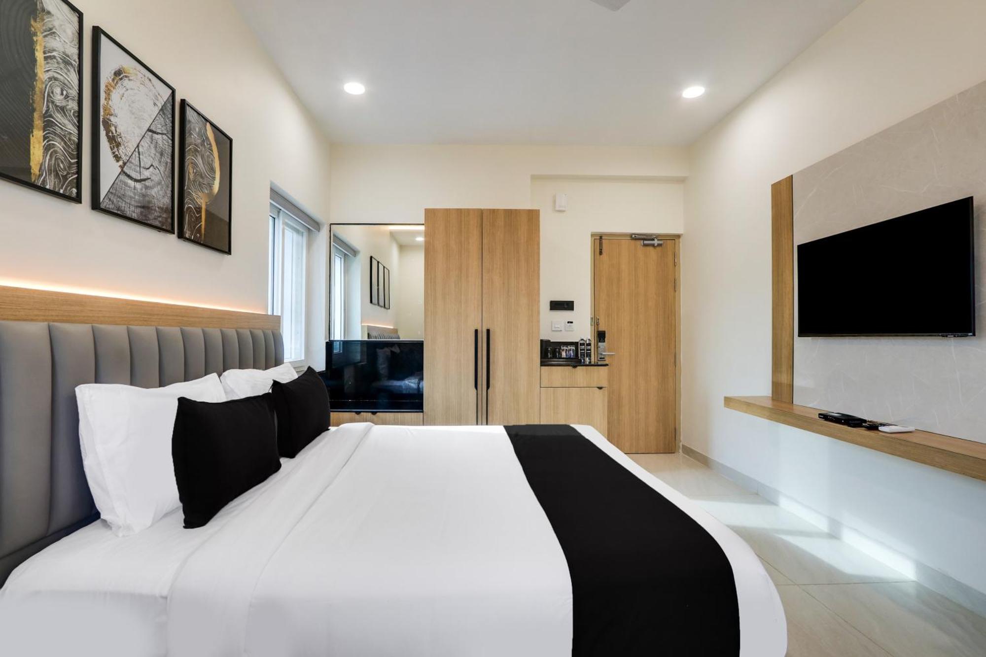 Hotel Townhouse Oak Indigo Business Hyderabad