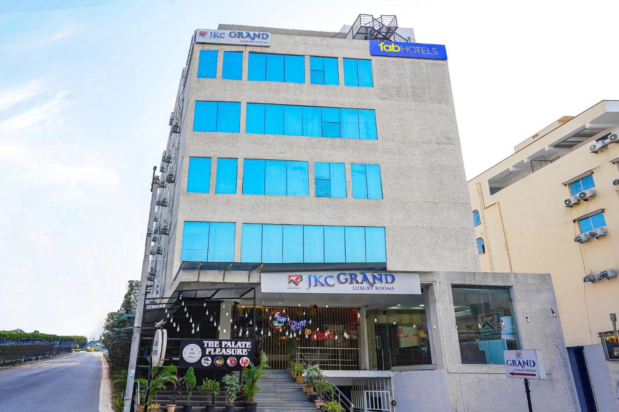 Fabhotel Jkc Grand - Hitech City 3* Hyderabad