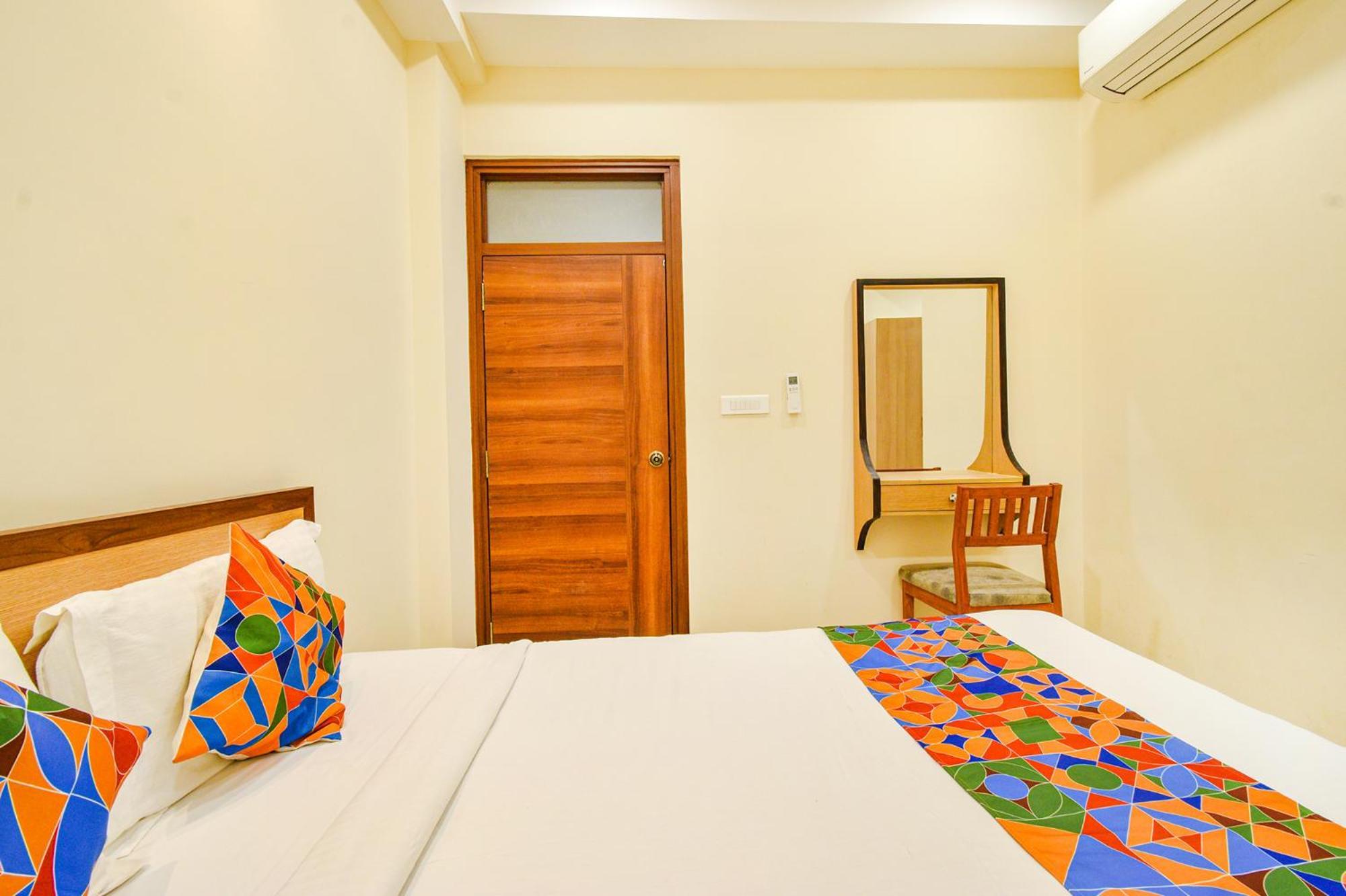 Fabhotel Prime Am Suites - Nr Yashoda Hospitals - Secunderabad 3*
