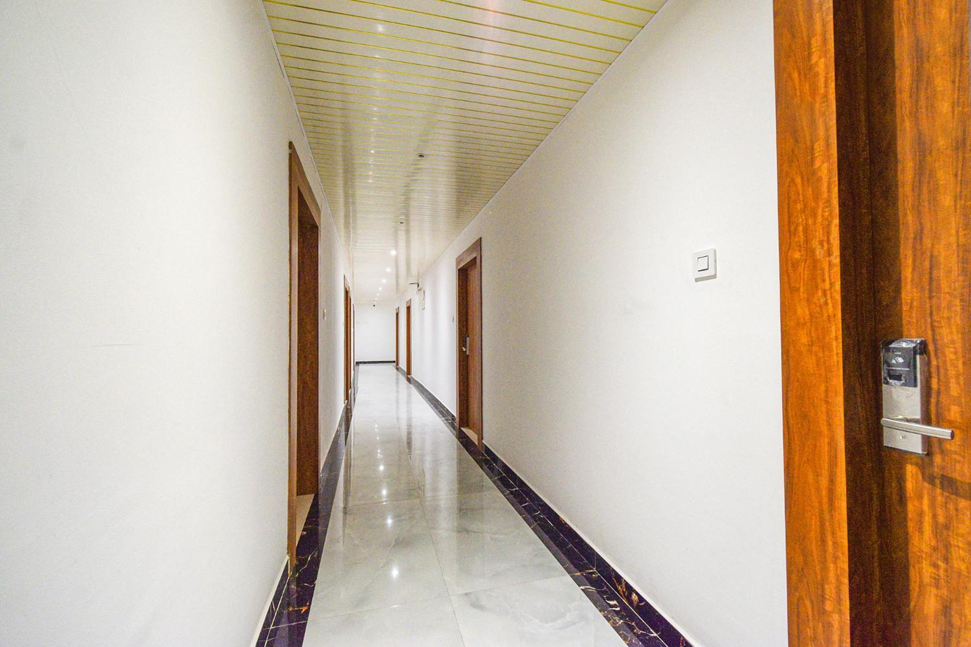 Fabhotel Srs Grand - Nr Mahindra University, Gandi Maisamma Hyderabad