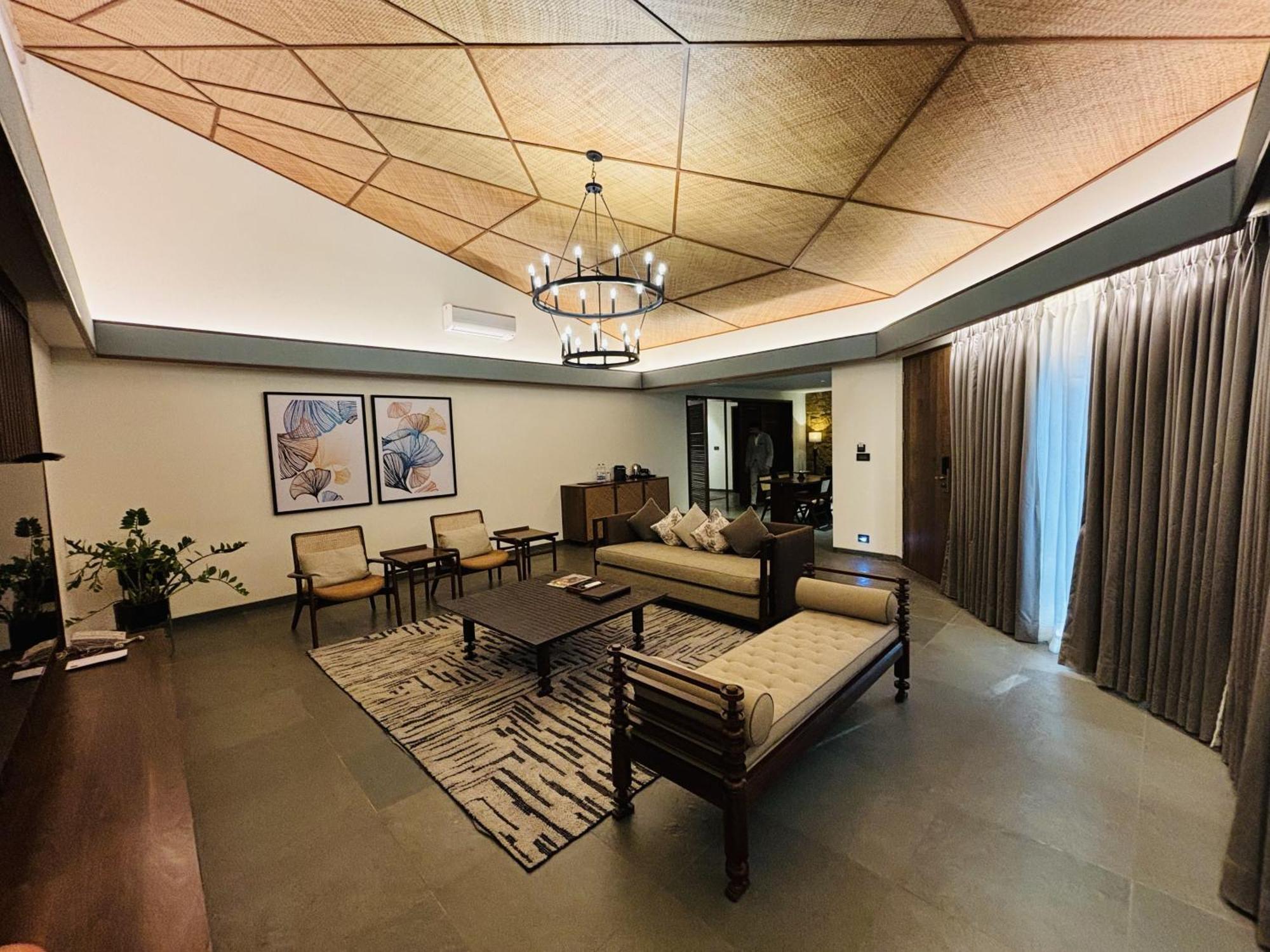 Resort The Golkonda And