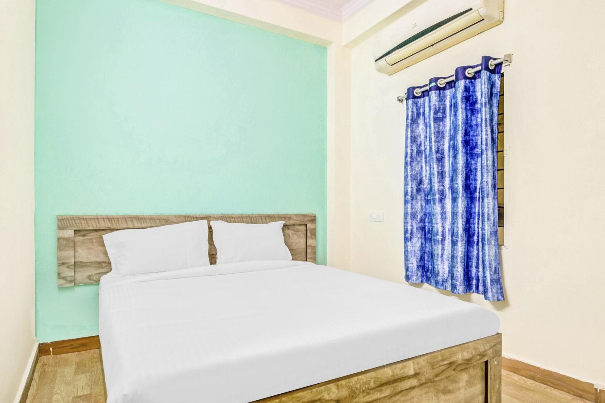 O R Square 3* Hyderabad