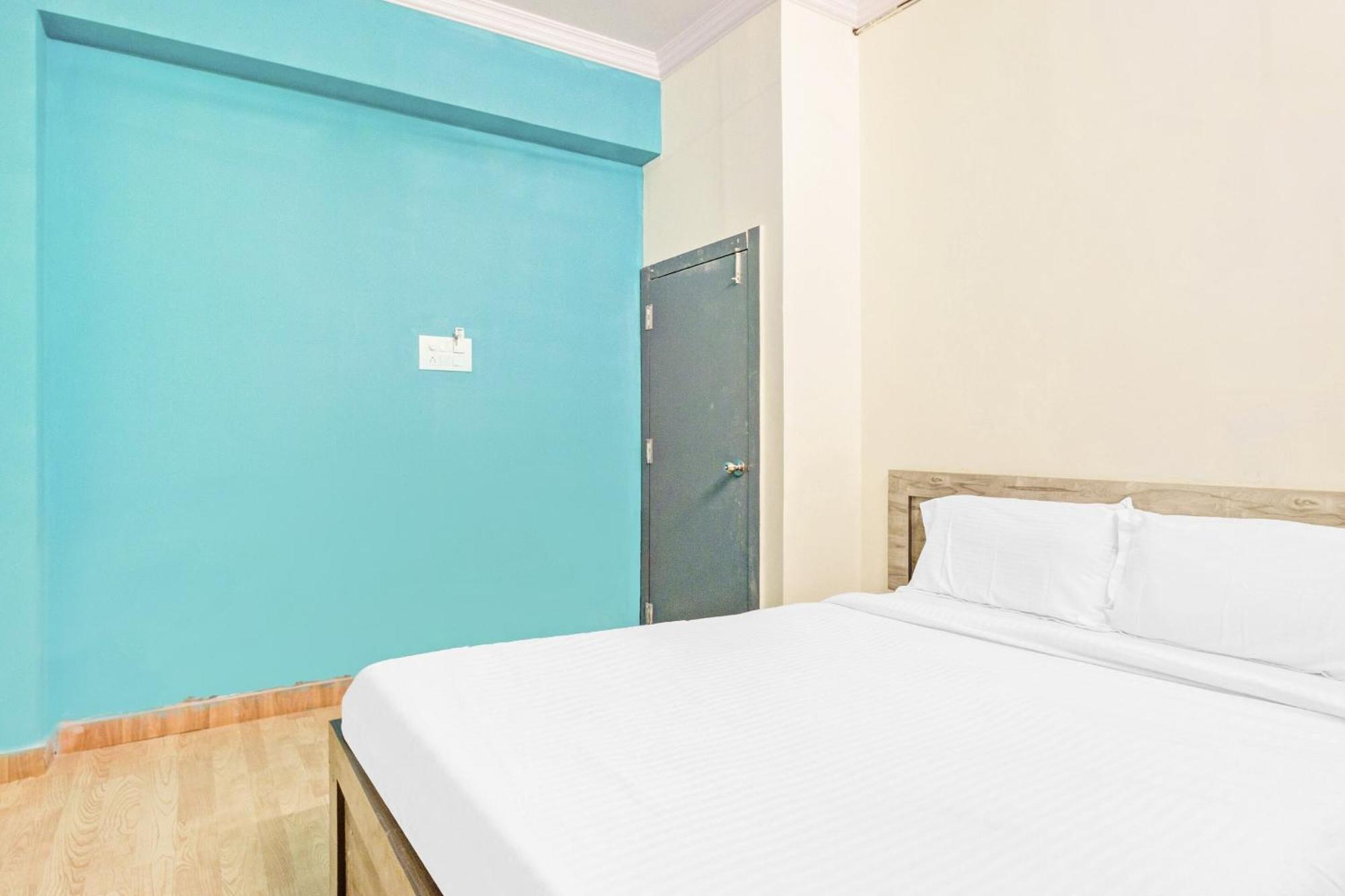 Hotel O R Square Hyderabad