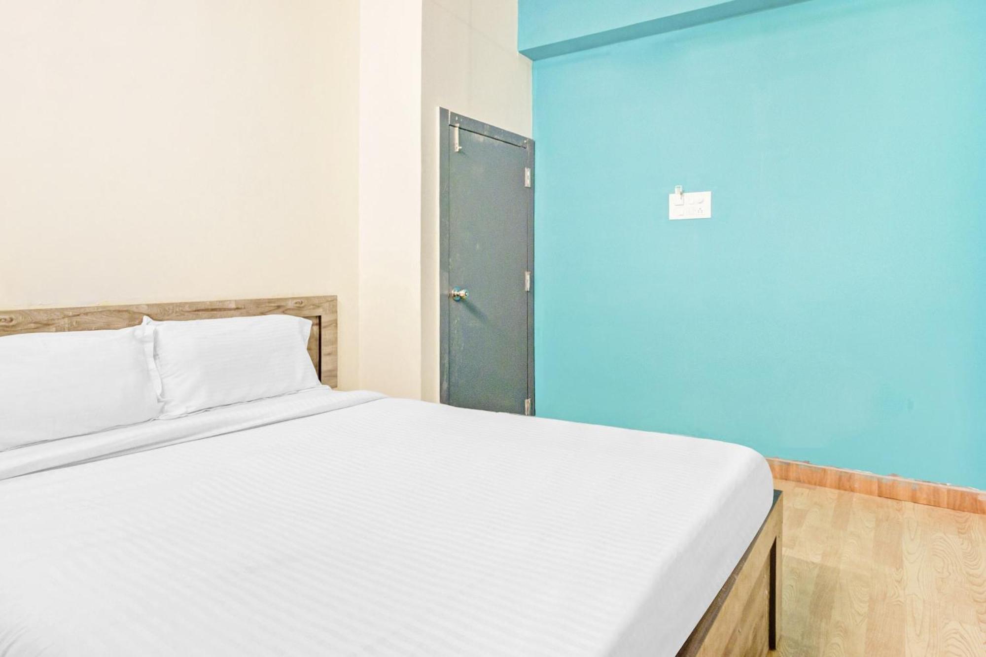 Hotel O R Square