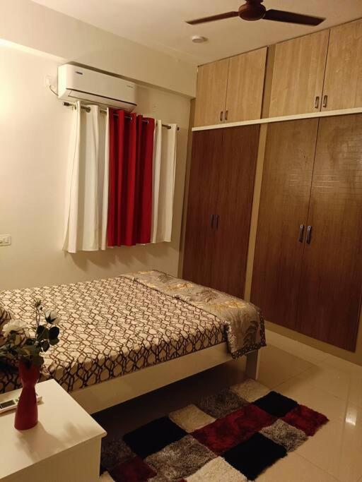 Casa - 2bhk,near Us Embassy, Gachibowli Apartment *