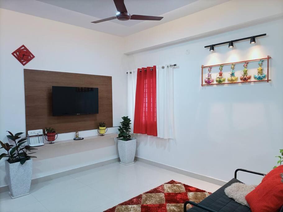 Casa - 2bhk,near Us Embassy, Gachibowli Hyderabad