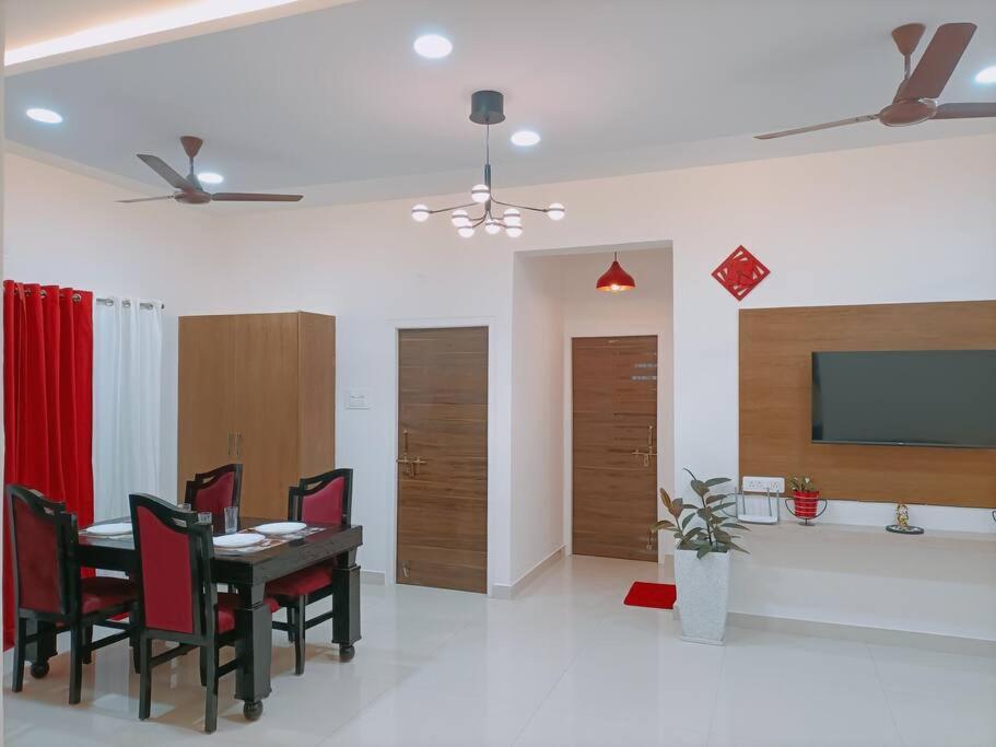 Casa - 2bhk,near Us Embassy, Gachibowli Hyderabad