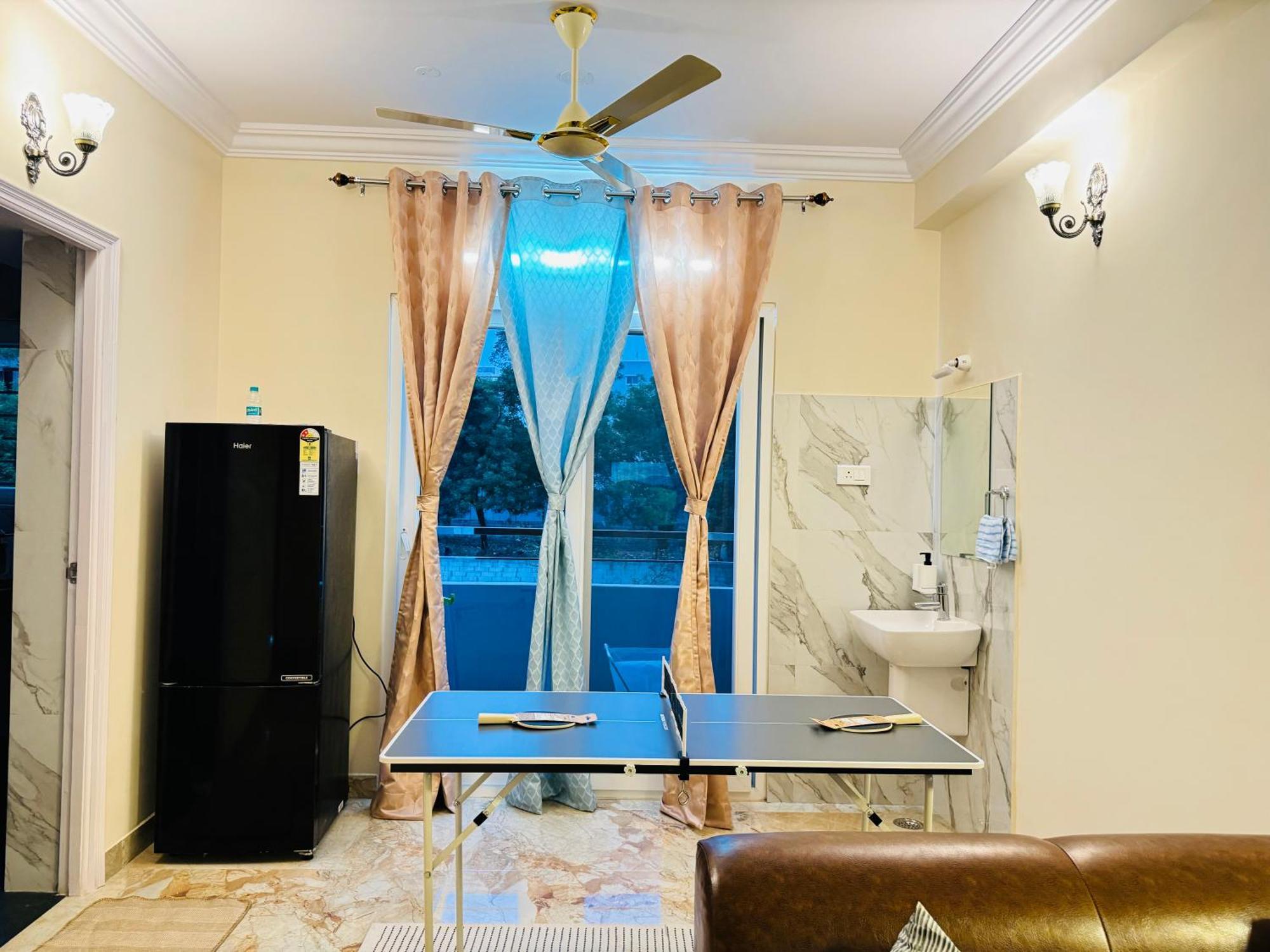 Elegant 3bhk Fully Furnished And Equipped Near Hitec By Evara Apartment Hyderabad