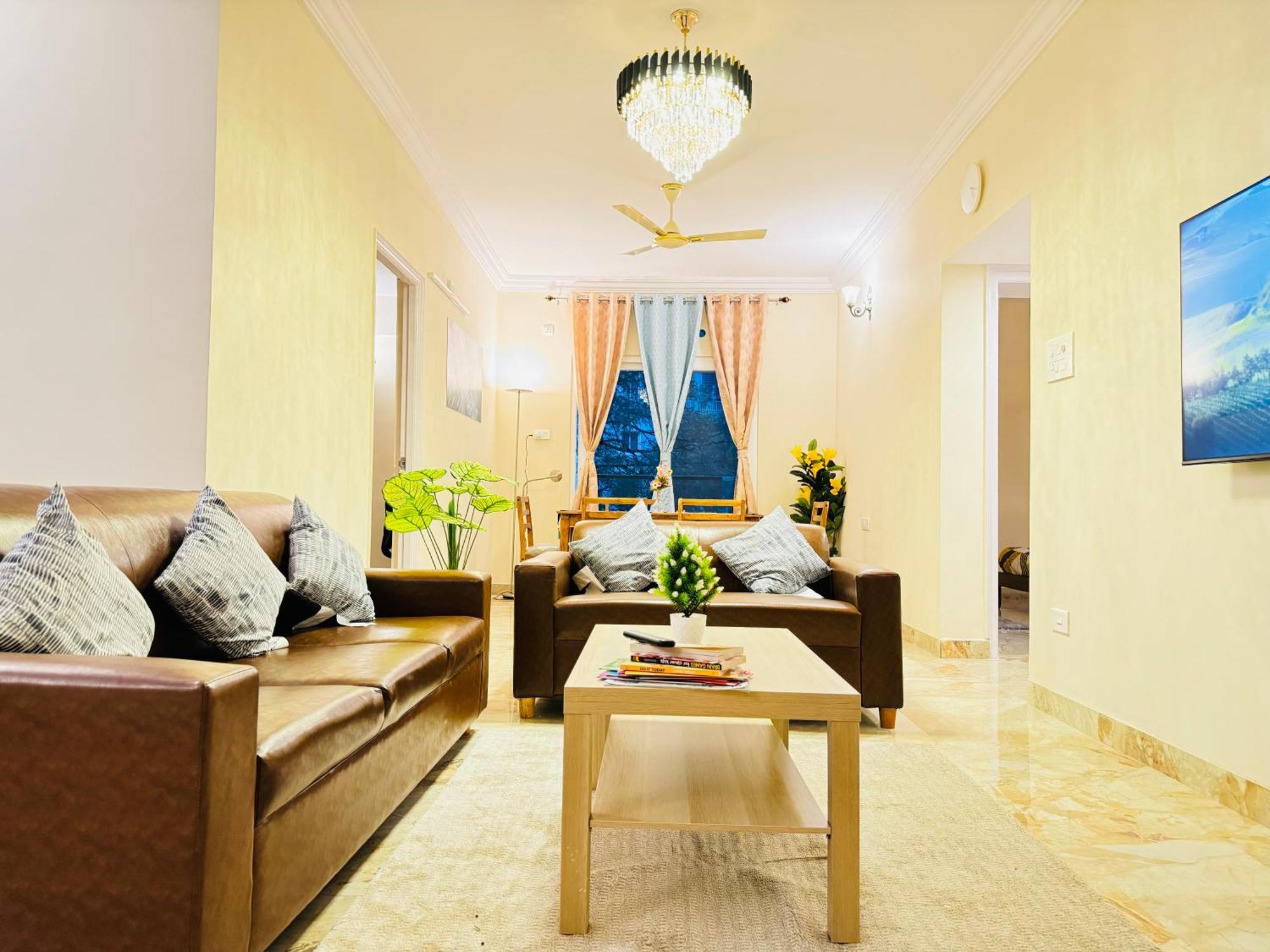 Elegant 3bhk Fully Furnished And Equipped Near Hitec By Evara Apartment Hyderabad