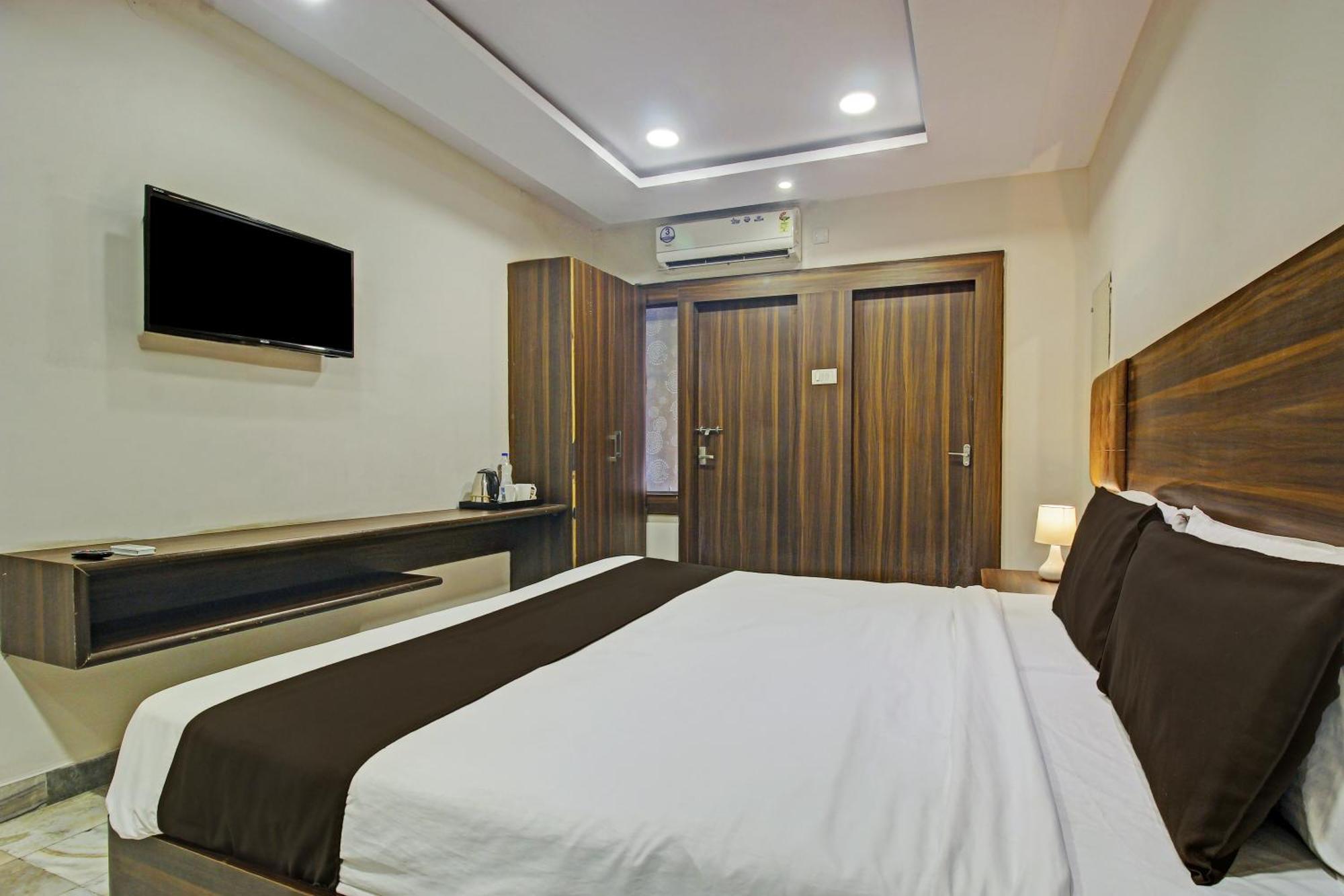 Super O Srujana 3* Hyderabad