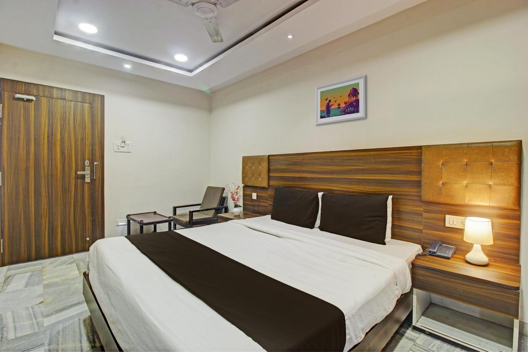 Hotel Super O Srujana 3*