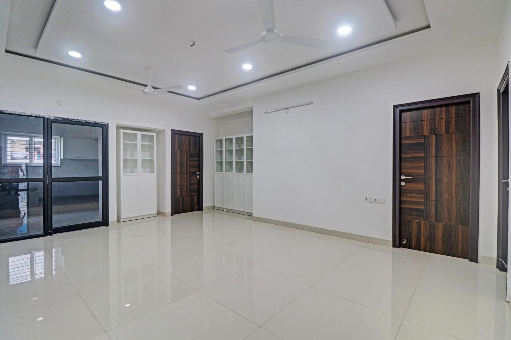 Townhouse Jahnavi Group Hotel